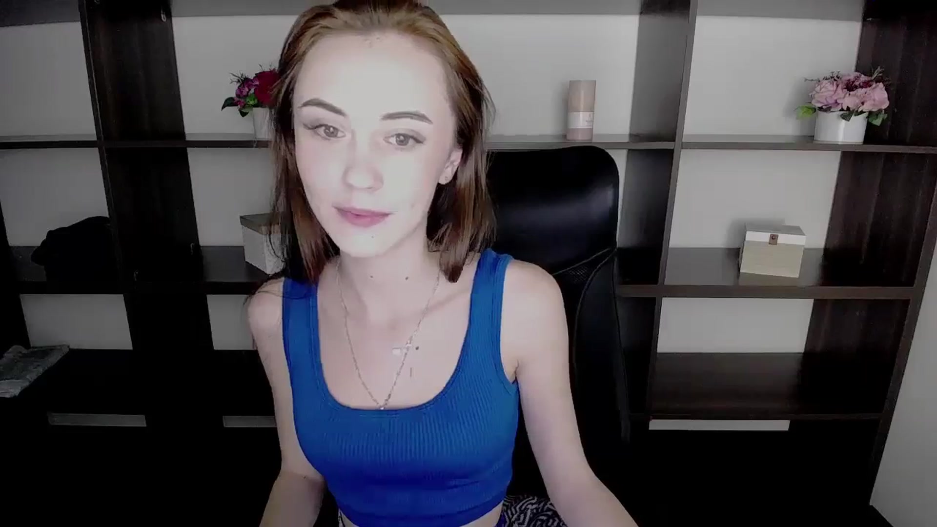 Gallery image thumbnail from Nikonara_'s myfreecams stream on, 11/10/2023, 17:39 image 17 of 20