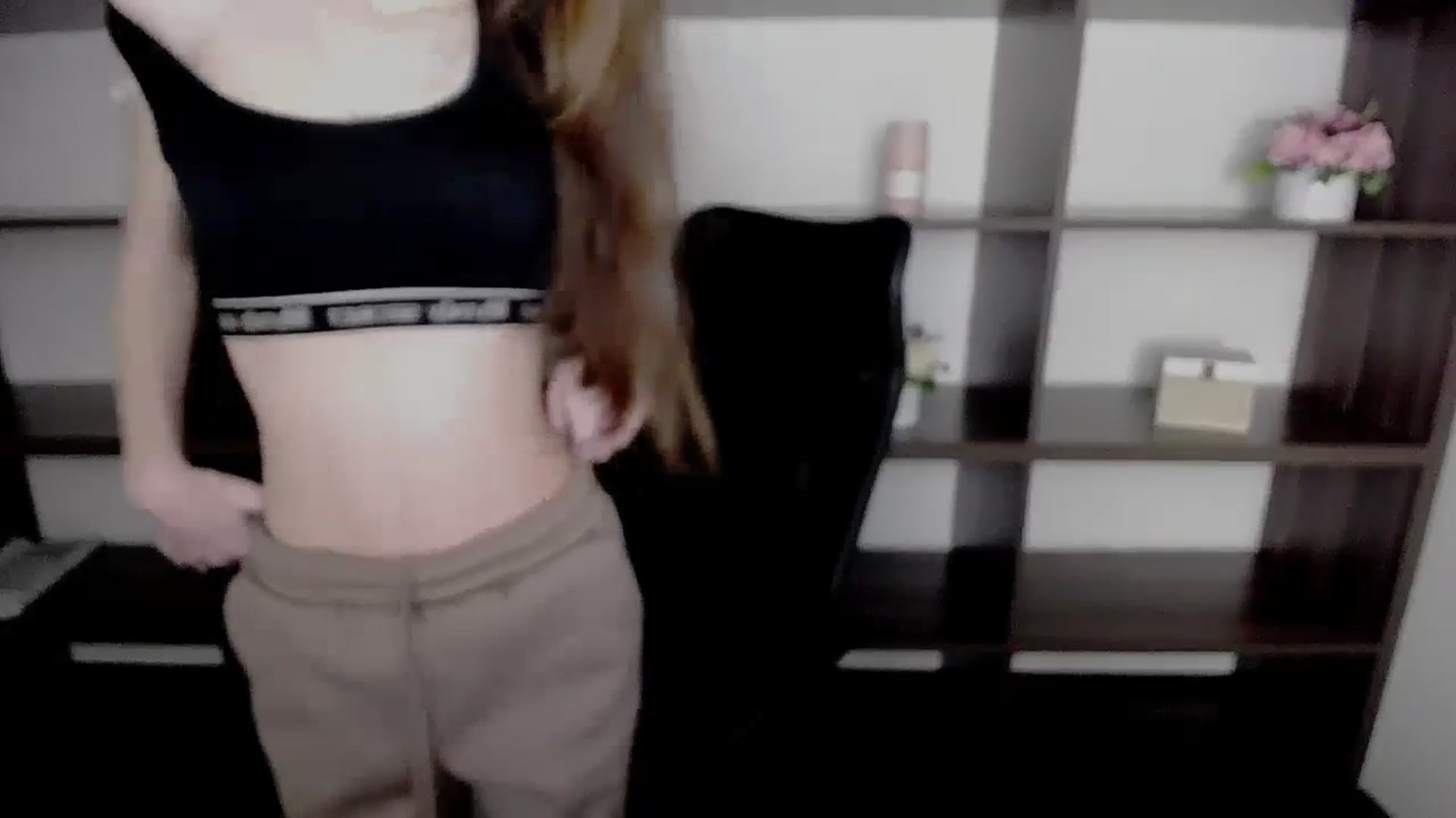 Gallery image thumbnail from Nikonara_'s myfreecams stream on, 11/11/2023, 10:33 image 18 of 20