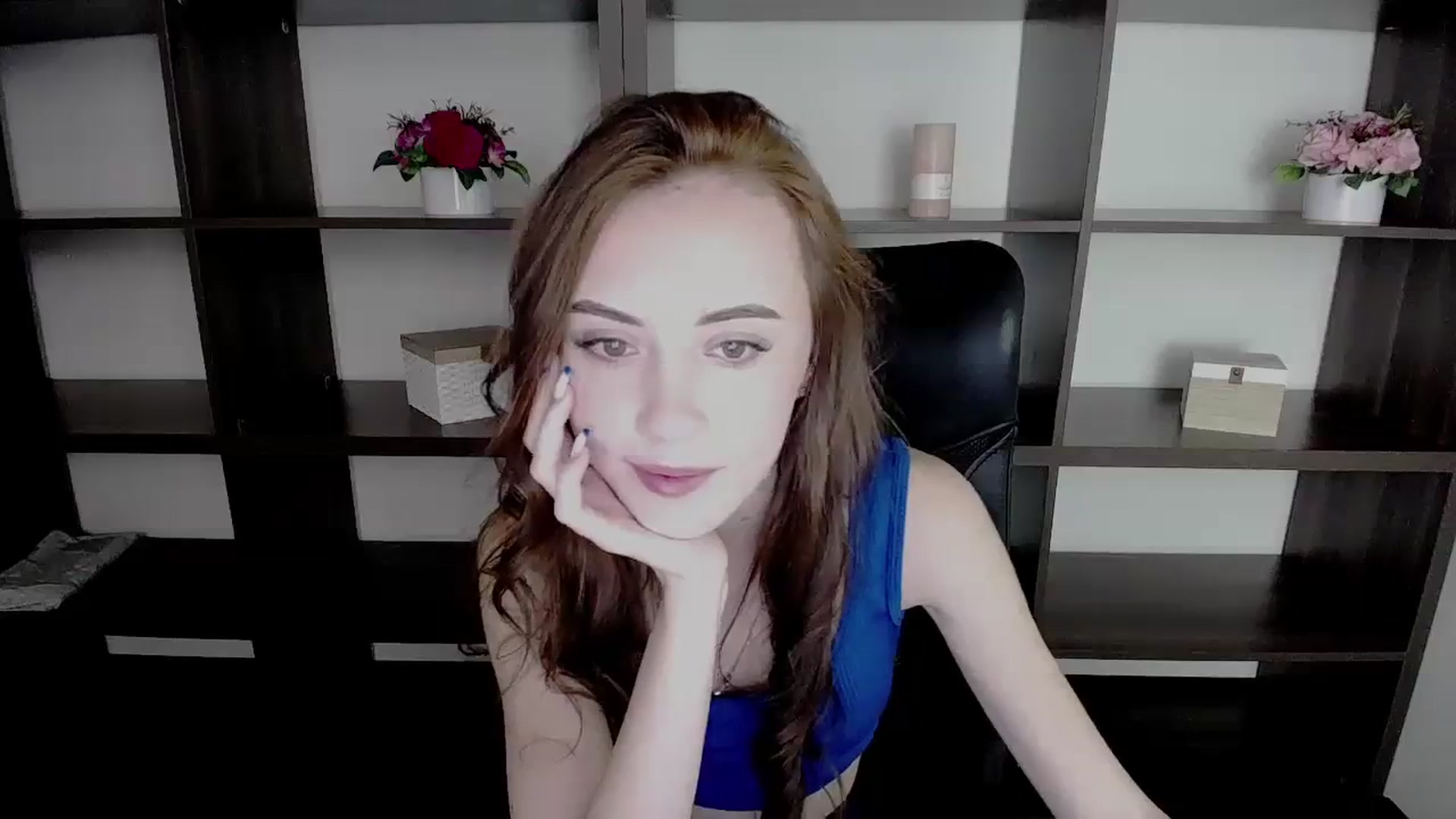 Gallery image thumbnail from Nikonara_'s myfreecams stream on, 11/12/2023, 10:25 image 19 of 20