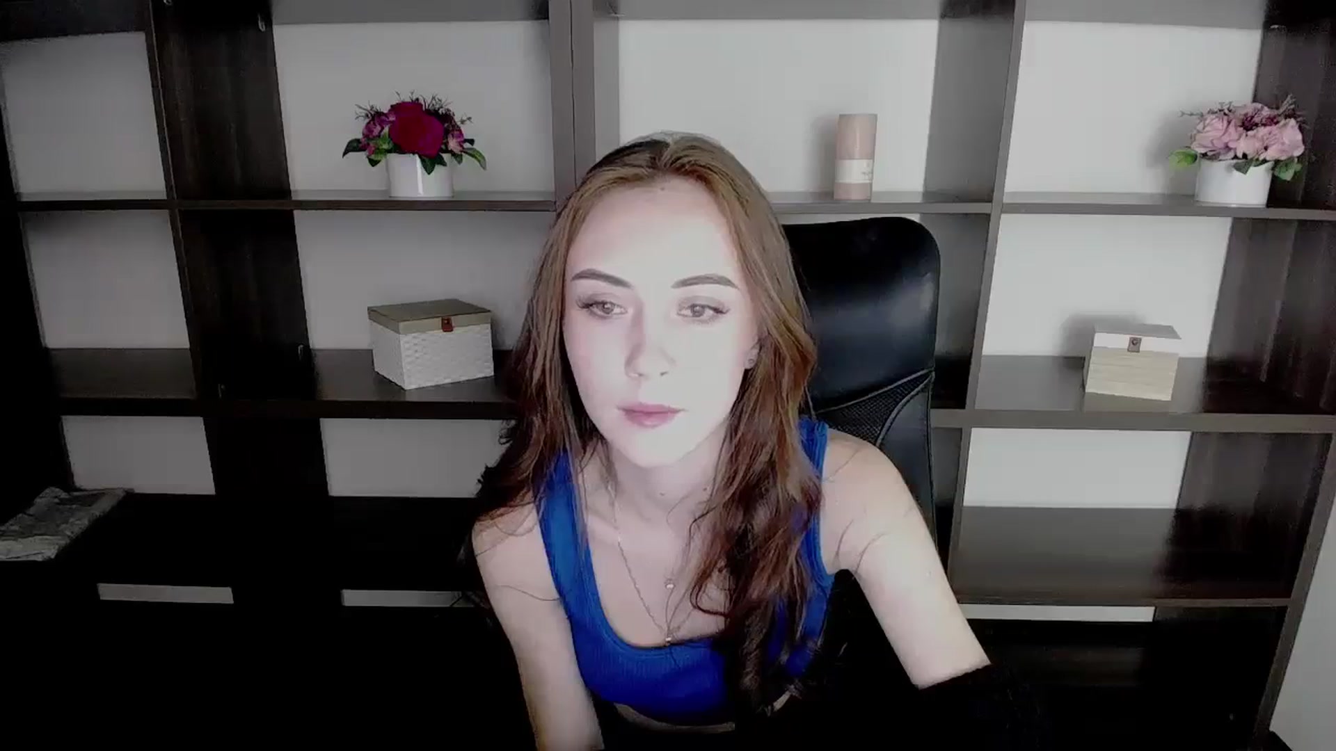 Gallery image thumbnail from Nikonara_'s myfreecams stream on, 11/12/2023, 13:30 image 12 of 20