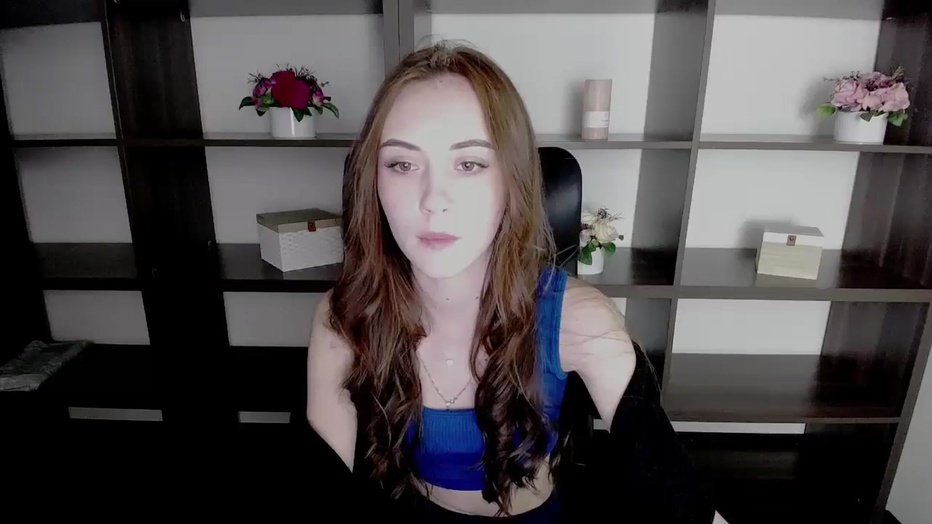 Gallery image thumbnail from Nikonara_'s myfreecams stream on, 11/12/2023, 13:30 image 14 of 20