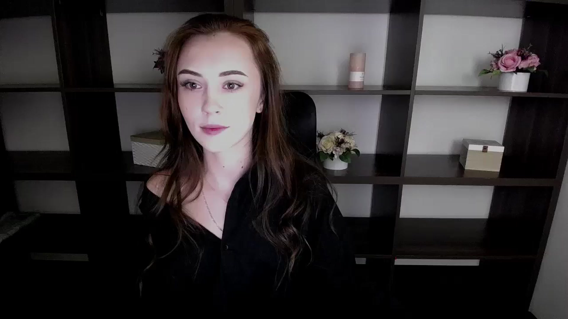 Gallery image thumbnail from Nikonara_'s myfreecams stream on, 11/13/2023, 14:56 image 9 of 20