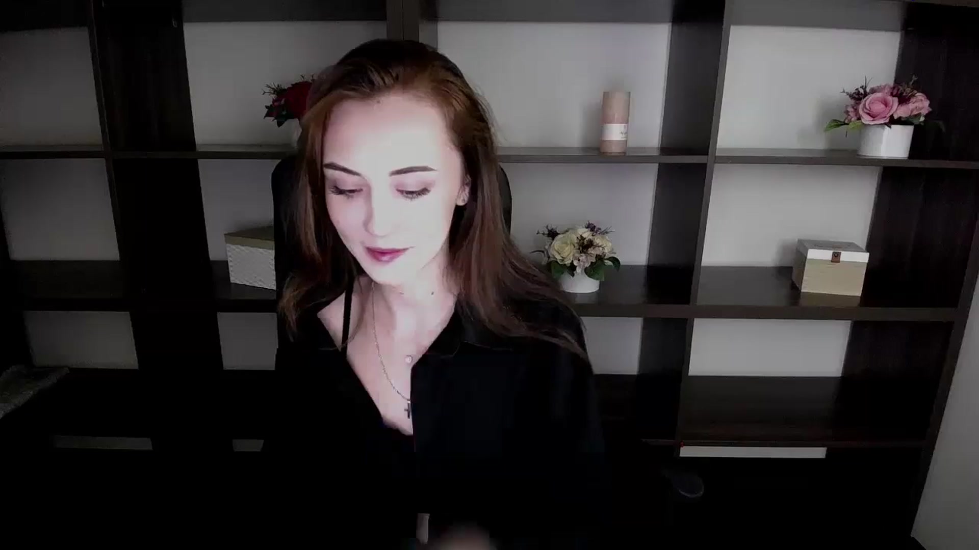 Gallery image thumbnail from Nikonara_'s myfreecams stream on, 11/13/2023, 14:56 image 5 of 20