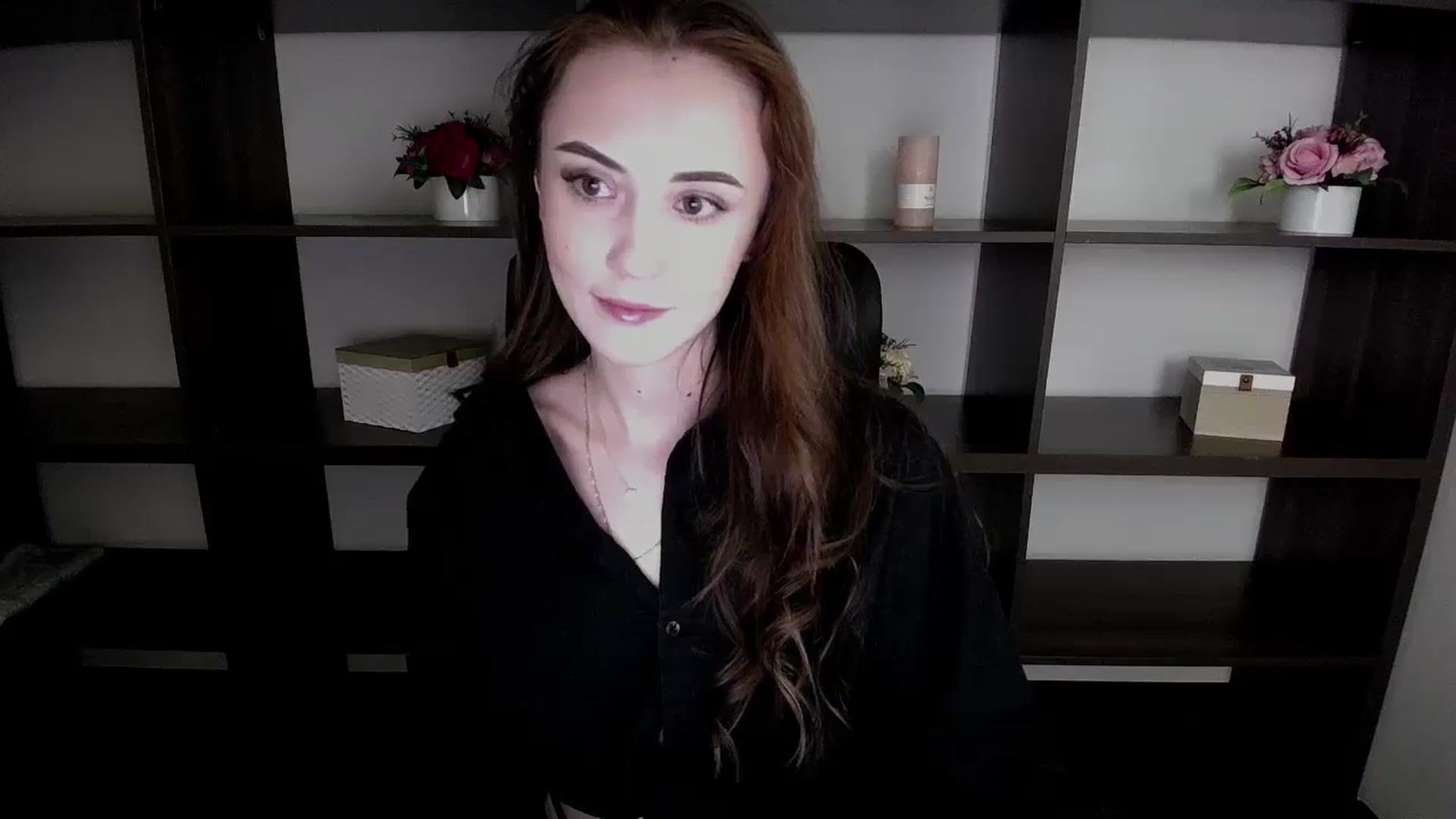Gallery image thumbnail from Nikonara_'s myfreecams stream on, 11/13/2023, 18:56 image 3 of 20