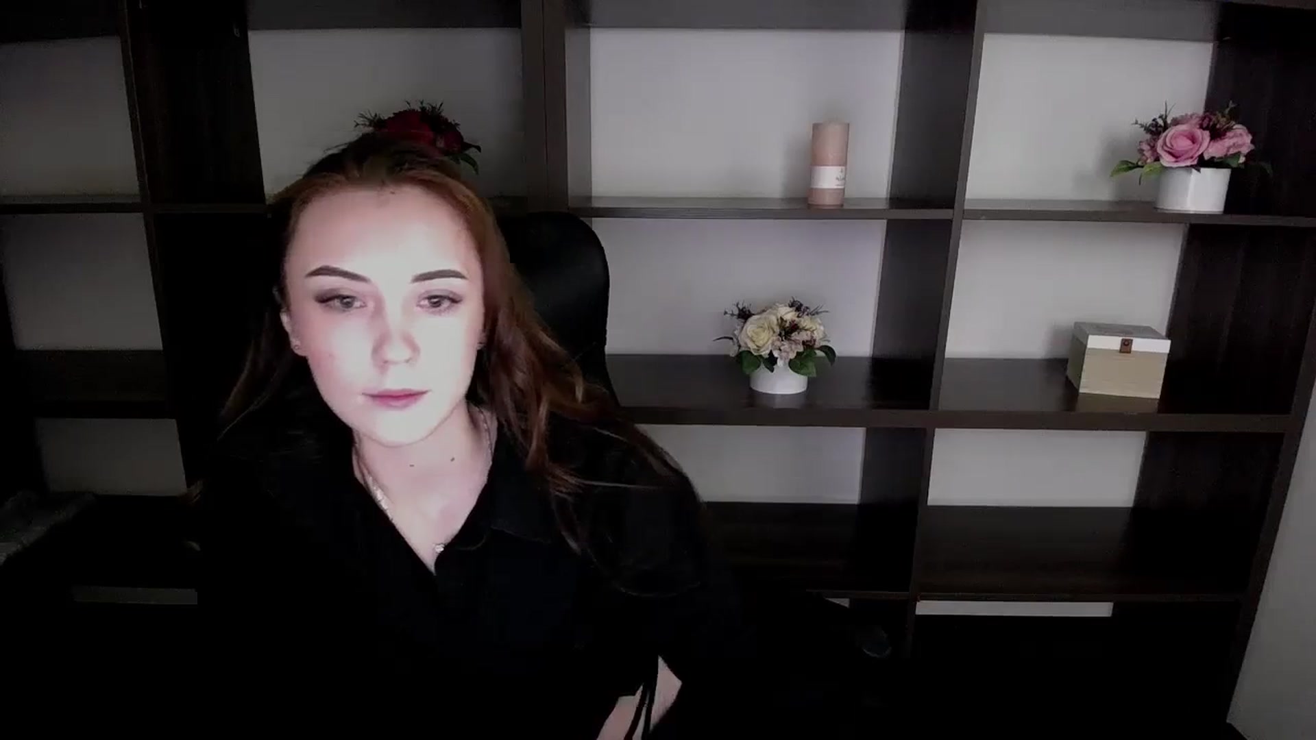 Gallery image thumbnail from Nikonara_'s myfreecams stream on, 11/13/2023, 18:56 image 6 of 20