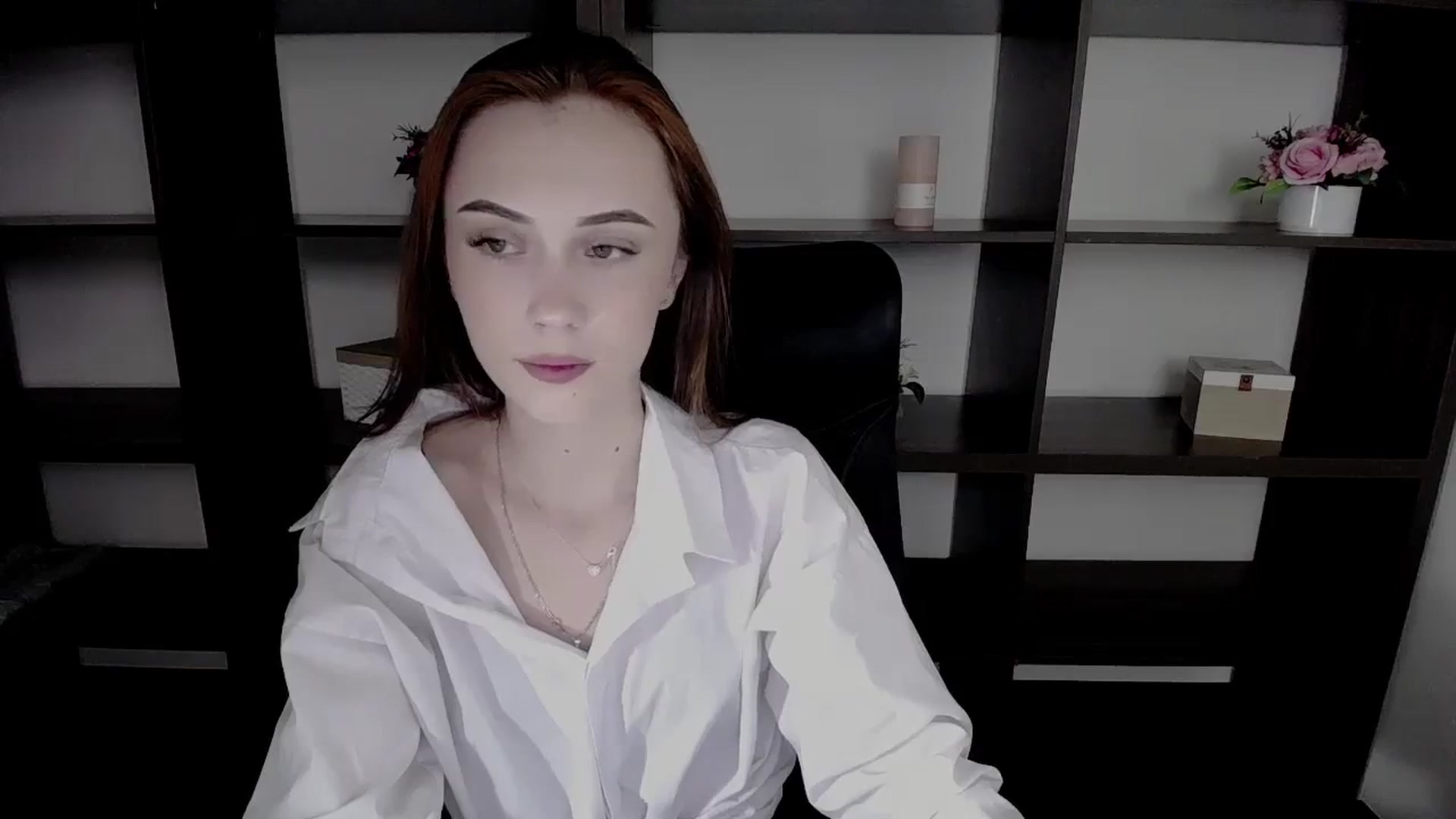 Gallery image thumbnail from Nikonara_'s myfreecams stream on, 11/14/2023, 12:24 image 3 of 20