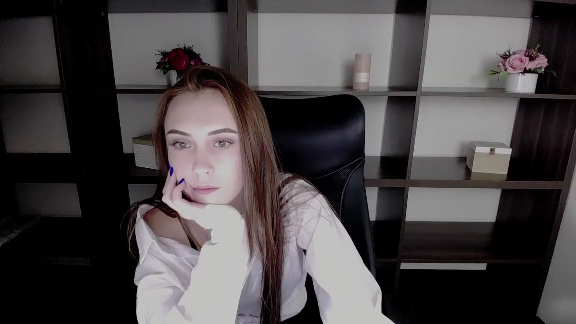 Gallery image thumbnail from Nikonara_'s myfreecams stream on, 11/14/2023, 15:26 image 11 of 20
