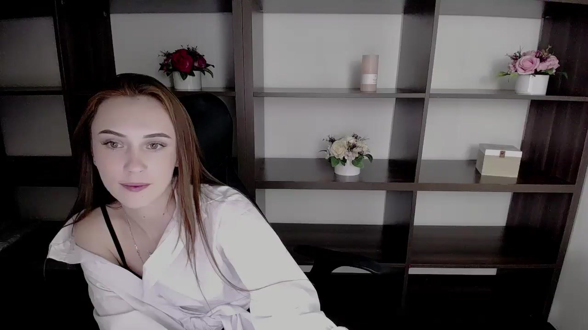 Gallery image thumbnail from Nikonara_'s myfreecams stream on, 11/14/2023, 15:26 image 5 of 20