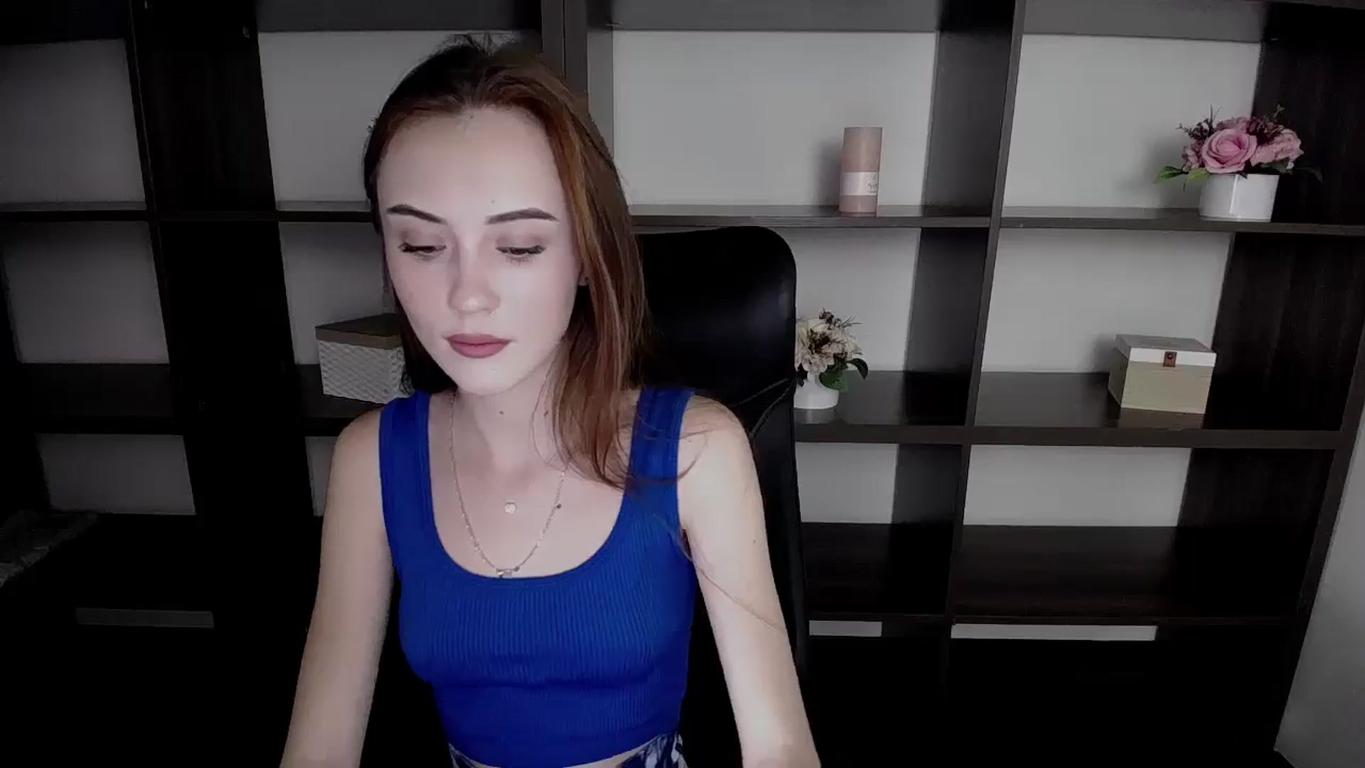 Gallery image thumbnail from Nikonara_'s myfreecams stream on, 11/17/2023, 13:57 image 3 of 20