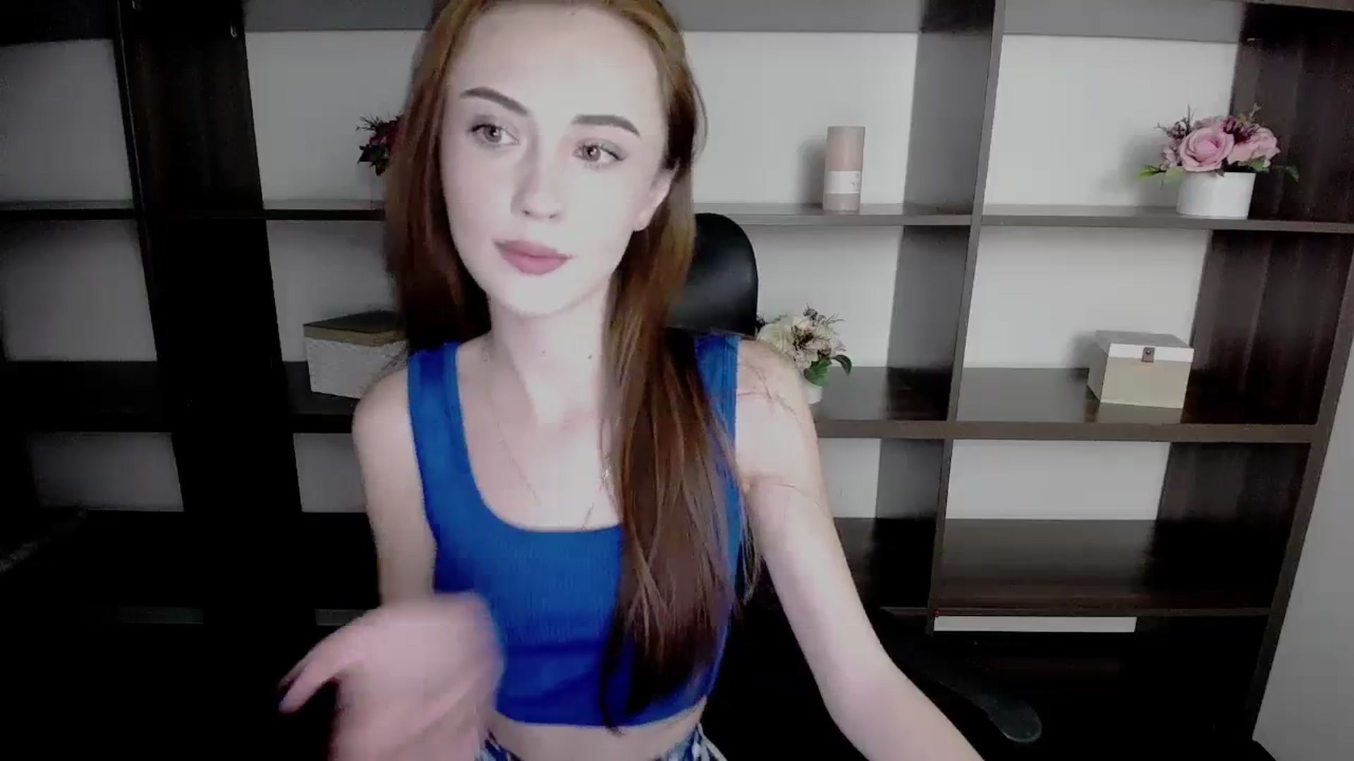 Gallery image thumbnail from Nikonara_'s myfreecams stream on, 11/17/2023, 14:14 image 17 of 20