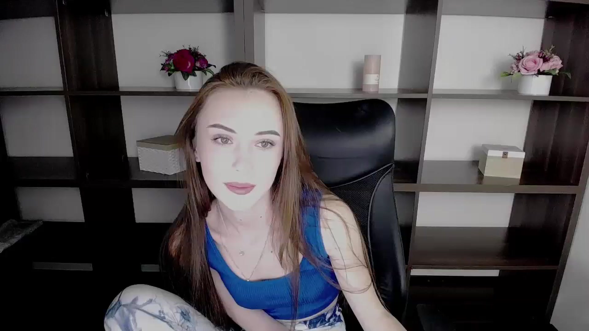 Gallery image thumbnail from Nikonara_'s myfreecams stream on, 11/17/2023, 14:14 image 9 of 20