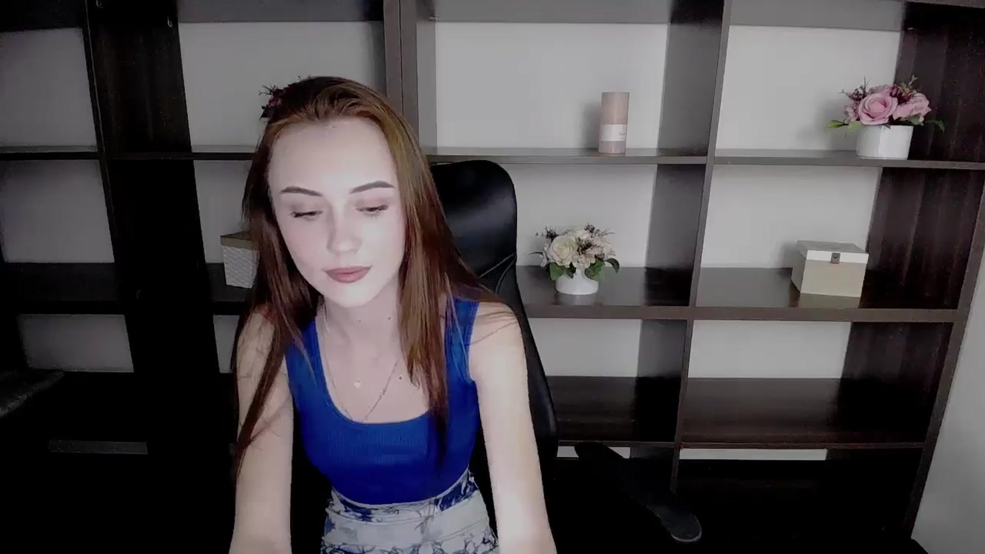 Gallery image thumbnail from Nikonara_'s myfreecams stream on, 11/17/2023, 14:14 image 11 of 20