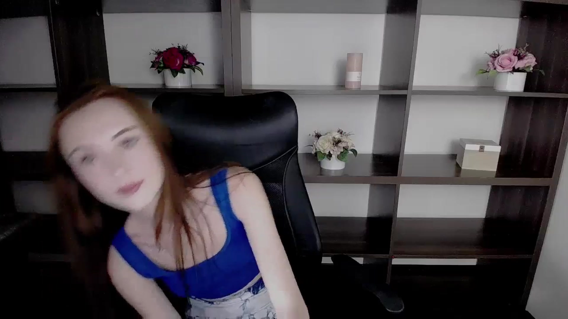 Gallery image thumbnail from Nikonara_'s myfreecams stream on, 11/17/2023, 14:14 image 10 of 20