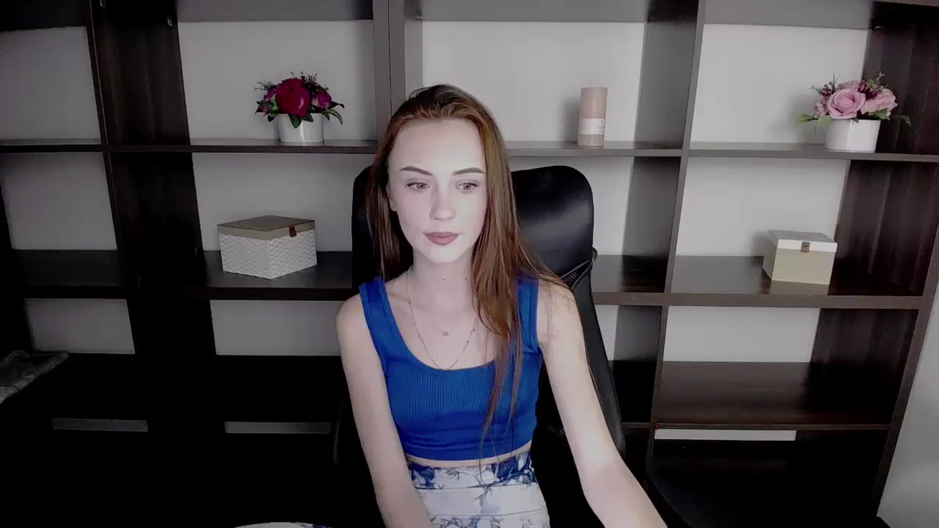 Gallery image thumbnail from Nikonara_'s myfreecams stream on, 11/17/2023, 14:14 image 5 of 20