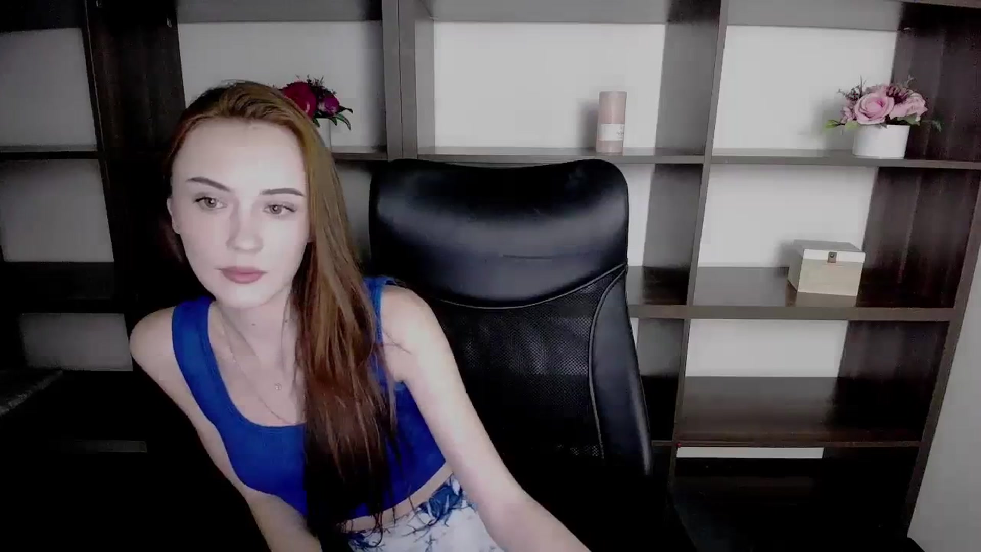 Gallery image thumbnail from Nikonara_'s myfreecams stream on, 11/17/2023, 14:14 image 19 of 20
