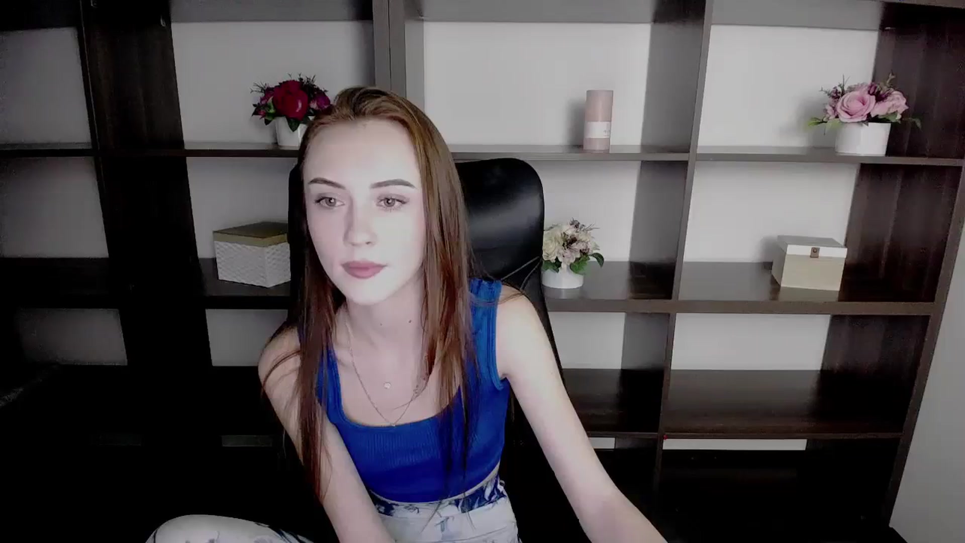 Gallery image thumbnail from Nikonara_'s myfreecams stream on, 11/17/2023, 14:50 image 1 of 20