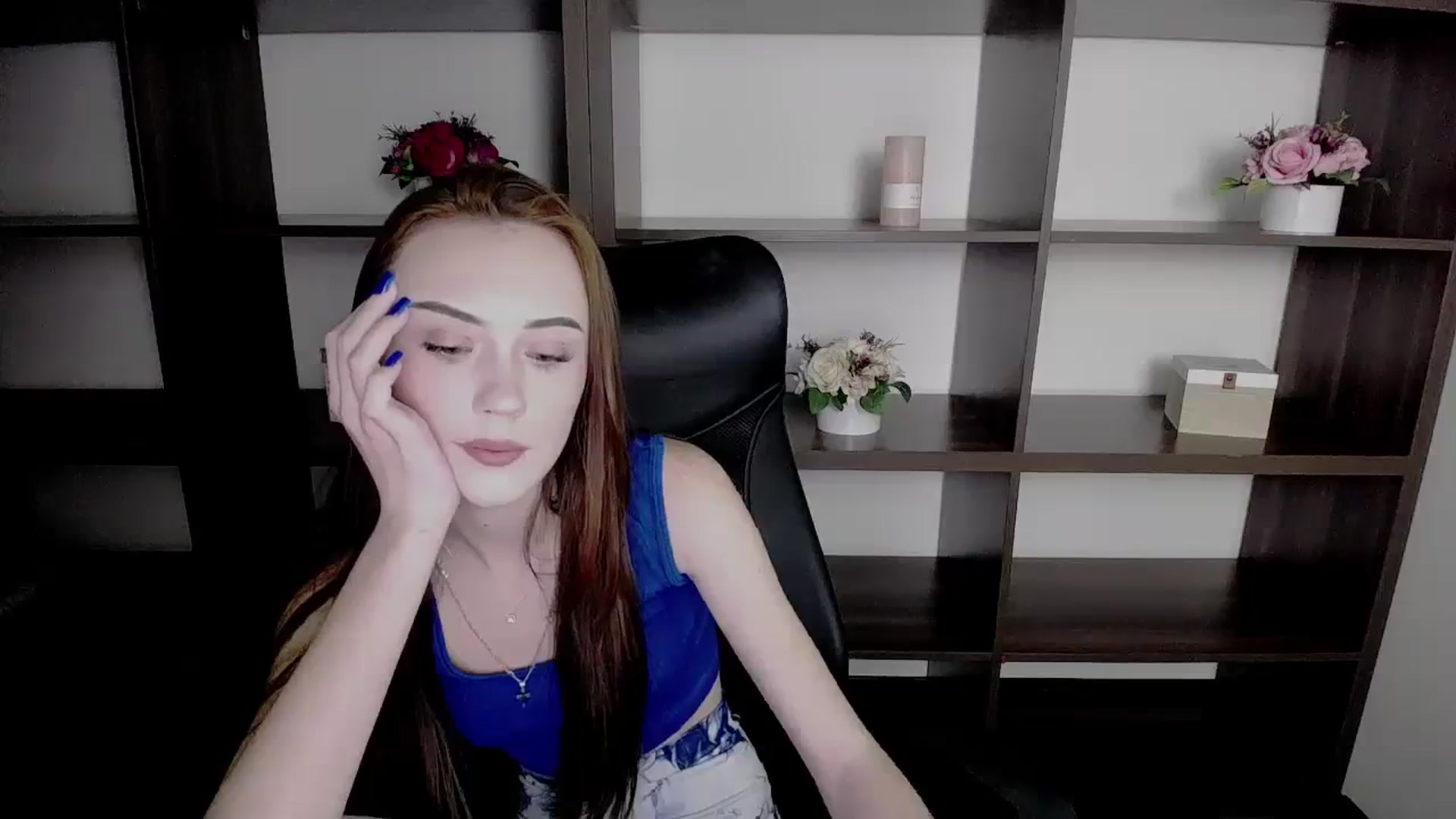 Gallery image thumbnail from Nikonara_'s myfreecams stream on, 11/17/2023, 14:50 image 10 of 20
