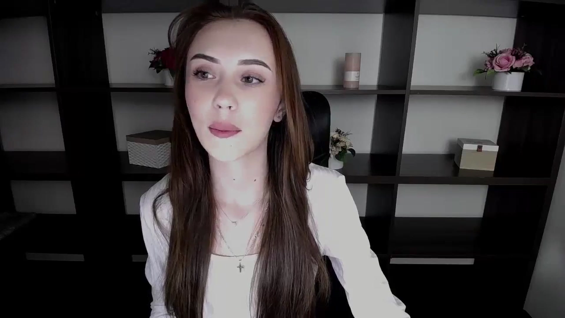 Gallery image thumbnail from Nikonara_'s myfreecams stream on, 11/18/2023, 09:55 image 5 of 20
