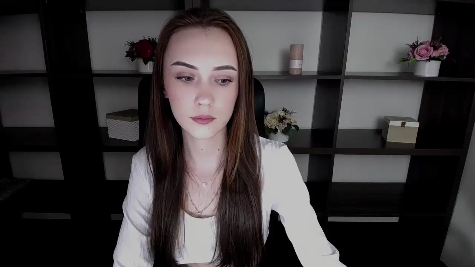 Gallery image thumbnail from Nikonara_'s myfreecams stream on, 11/18/2023, 09:55 image 9 of 20