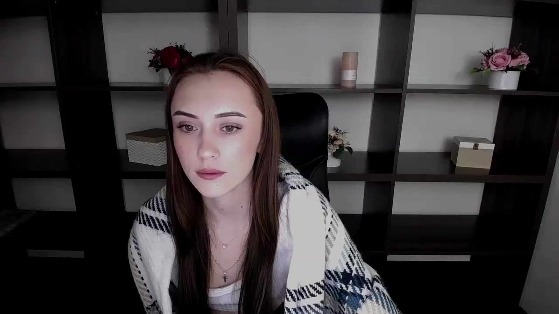 Gallery image thumbnail from Nikonara_'s myfreecams stream on, 11/18/2023, 11:13 image 8 of 20