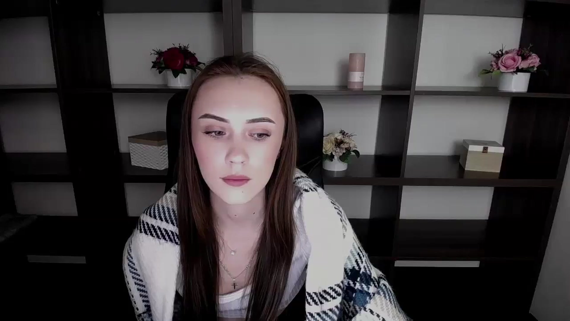 Gallery image thumbnail from Nikonara_'s myfreecams stream on, 11/18/2023, 11:13 image 10 of 20