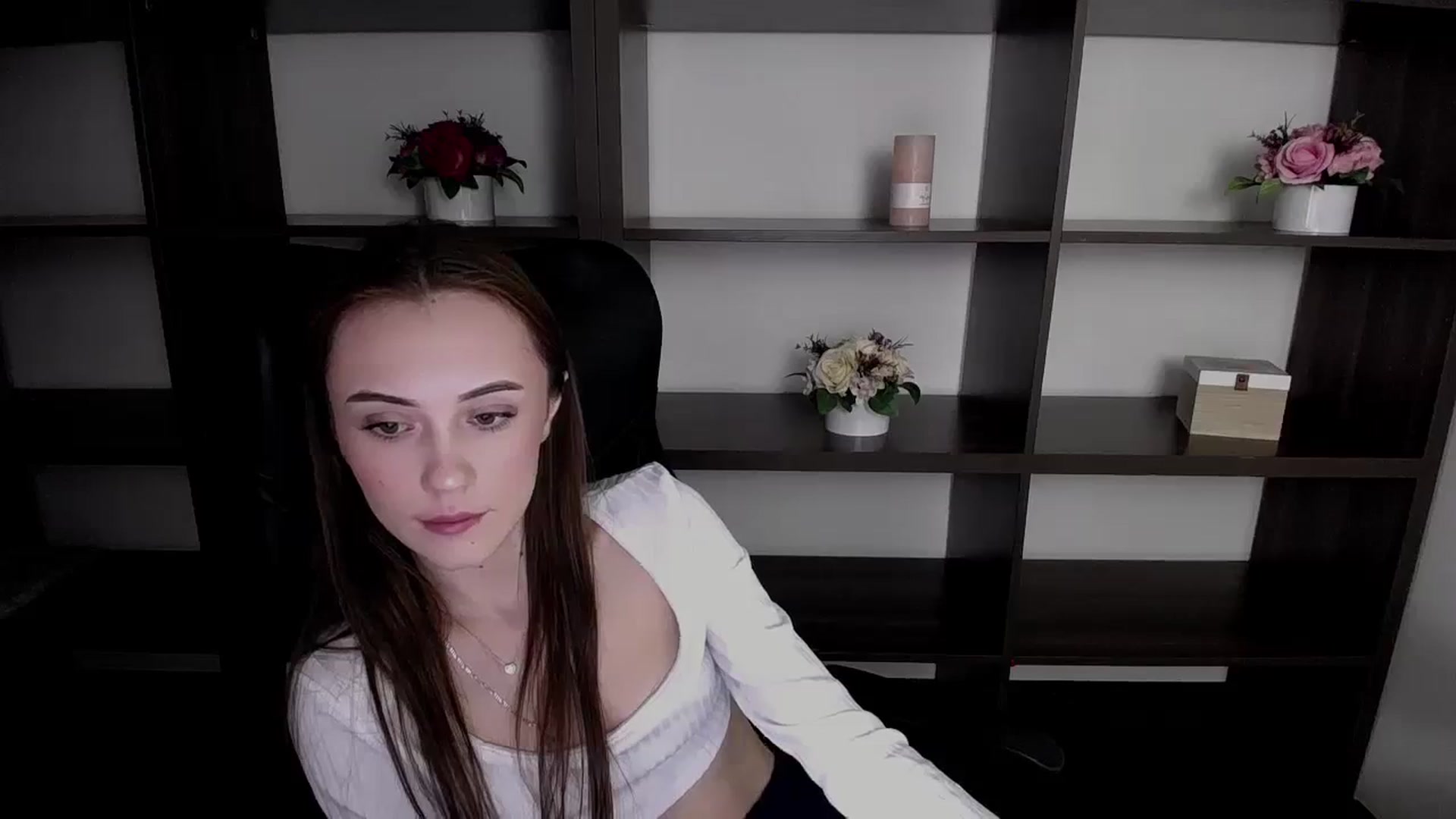 Gallery image thumbnail from Nikonara_'s myfreecams stream on, 11/18/2023, 13:55 image 3 of 20