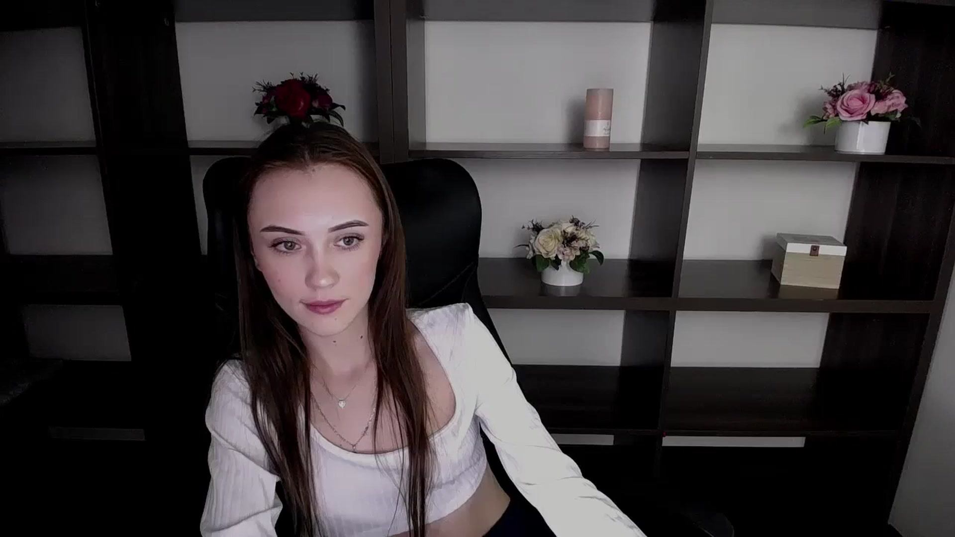 Gallery image thumbnail from Nikonara_'s myfreecams stream on, 11/18/2023, 13:55 image 1 of 20