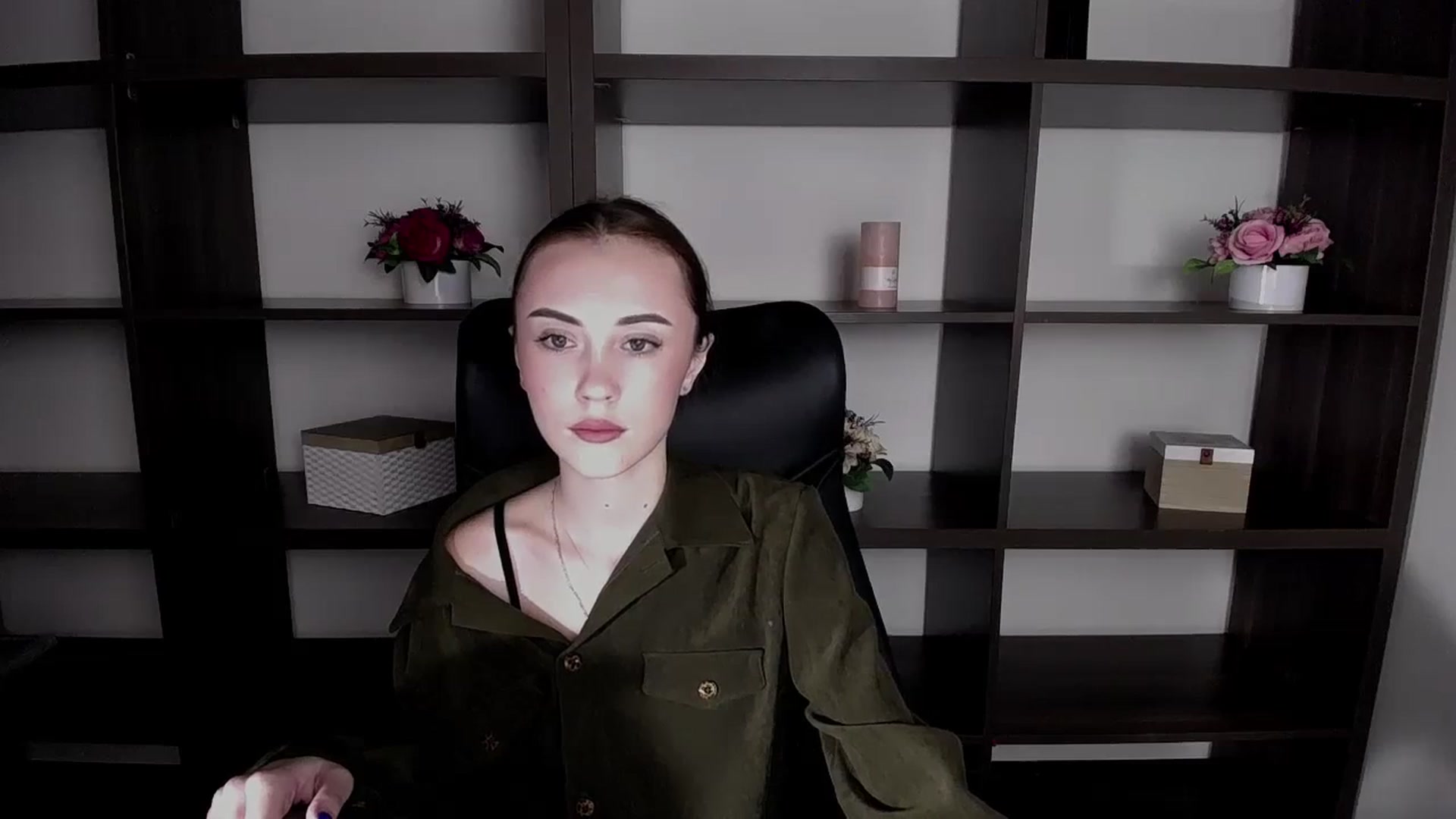 Gallery image thumbnail from Nikonara_'s myfreecams stream on, 11/21/2023, 12:04 image 14 of 20