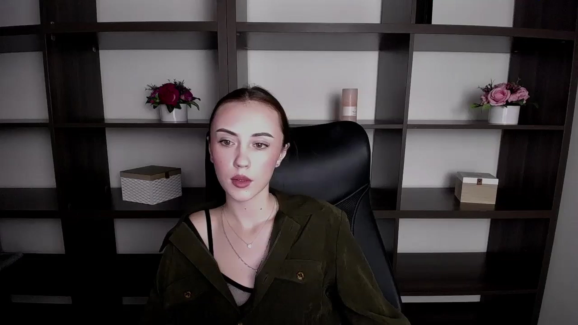 Gallery image thumbnail from Nikonara_'s myfreecams stream on, 11/21/2023, 13:08 image 16 of 20