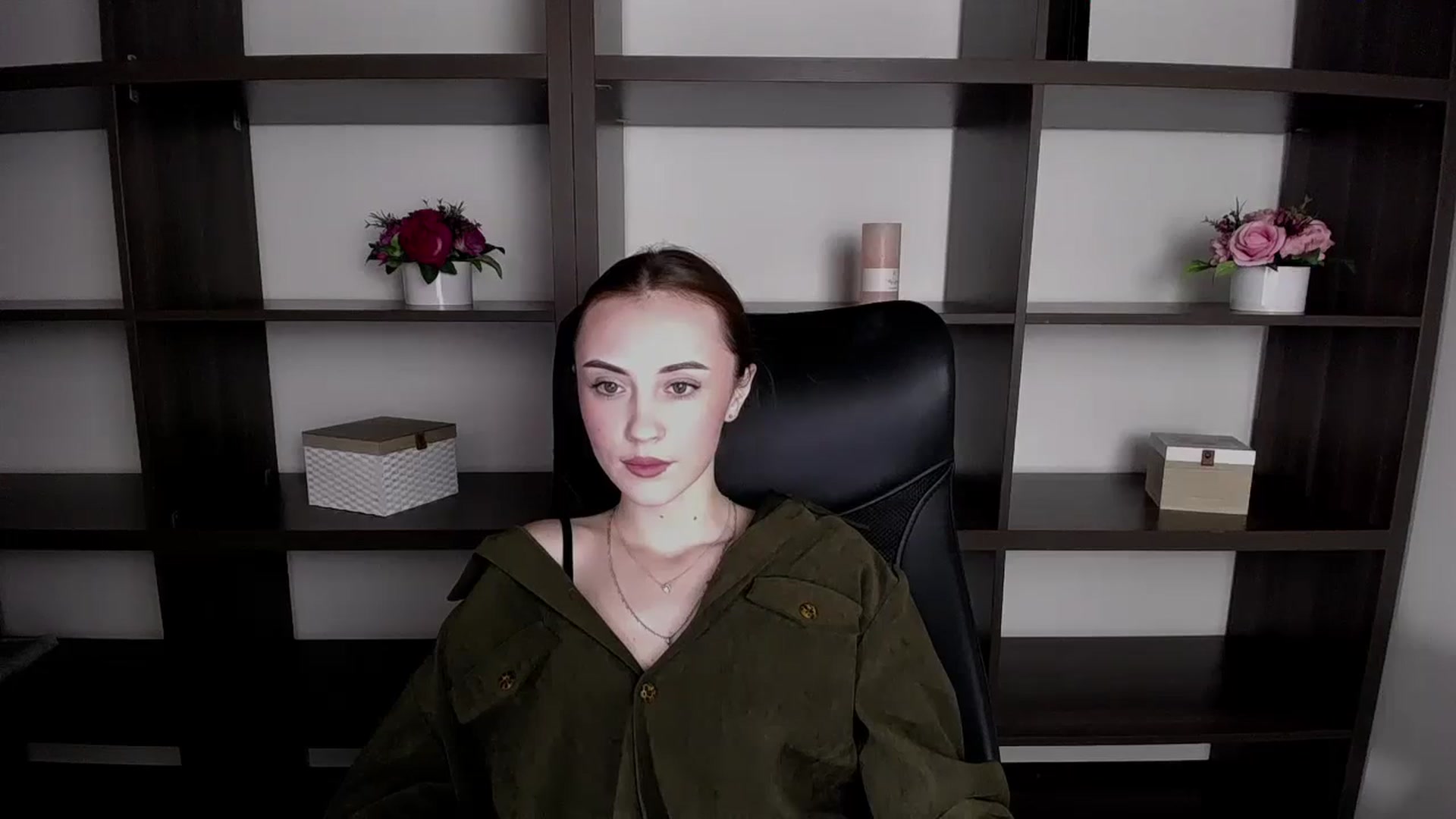 Gallery image thumbnail from Nikonara_'s myfreecams stream on, 11/21/2023, 13:08 image 11 of 20