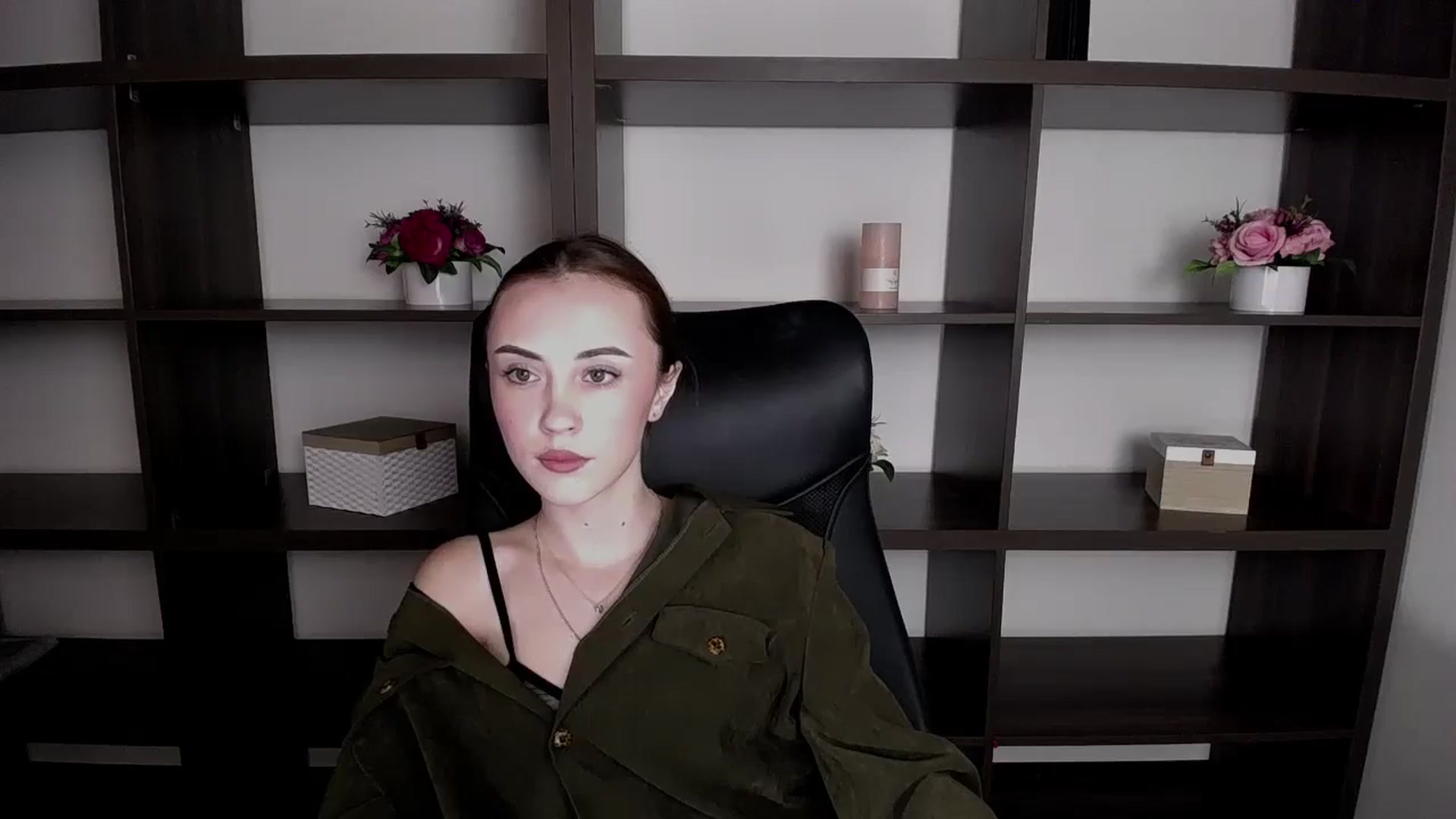 Gallery image thumbnail from Nikonara_'s myfreecams stream on, 11/21/2023, 13:08 image 7 of 20