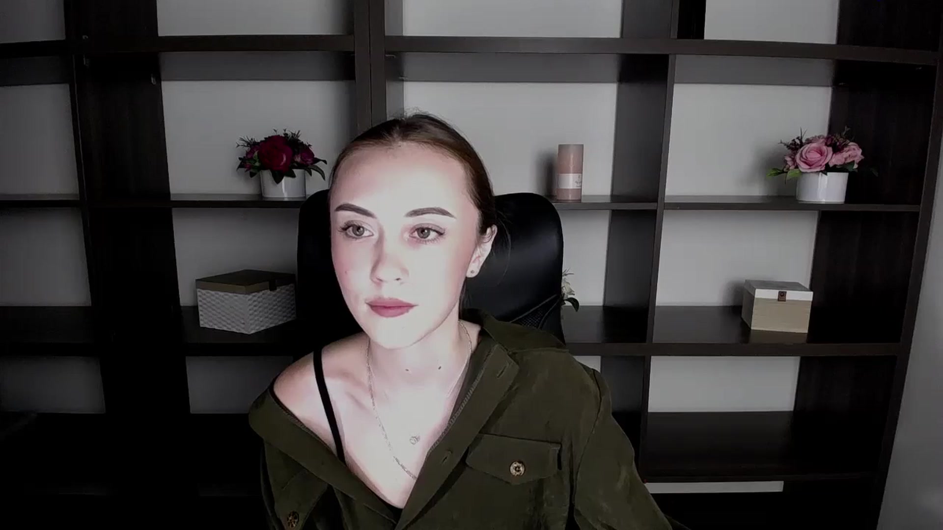 Gallery image thumbnail from Nikonara_'s myfreecams stream on, 11/21/2023, 14:30 image 6 of 20