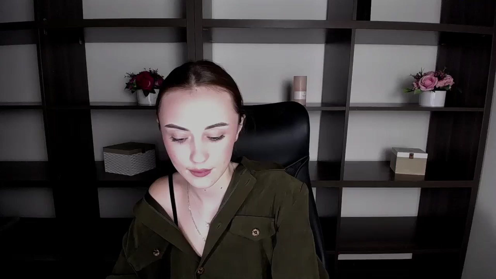 Gallery image thumbnail from Nikonara_'s myfreecams stream on, 11/21/2023, 14:30 image 12 of 20