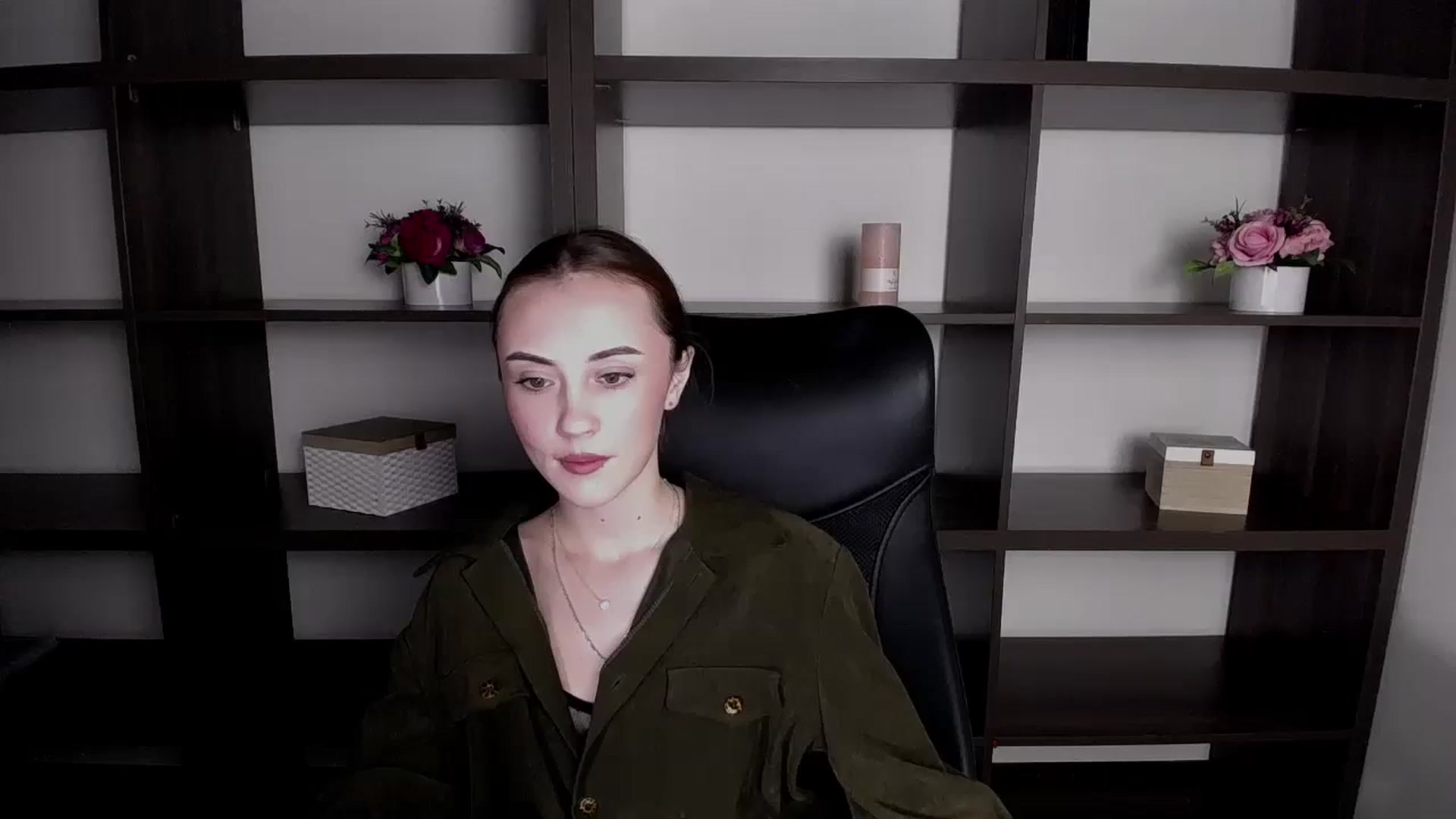 Gallery image thumbnail from Nikonara_'s myfreecams stream on, 11/21/2023, 14:30 image 1 of 20