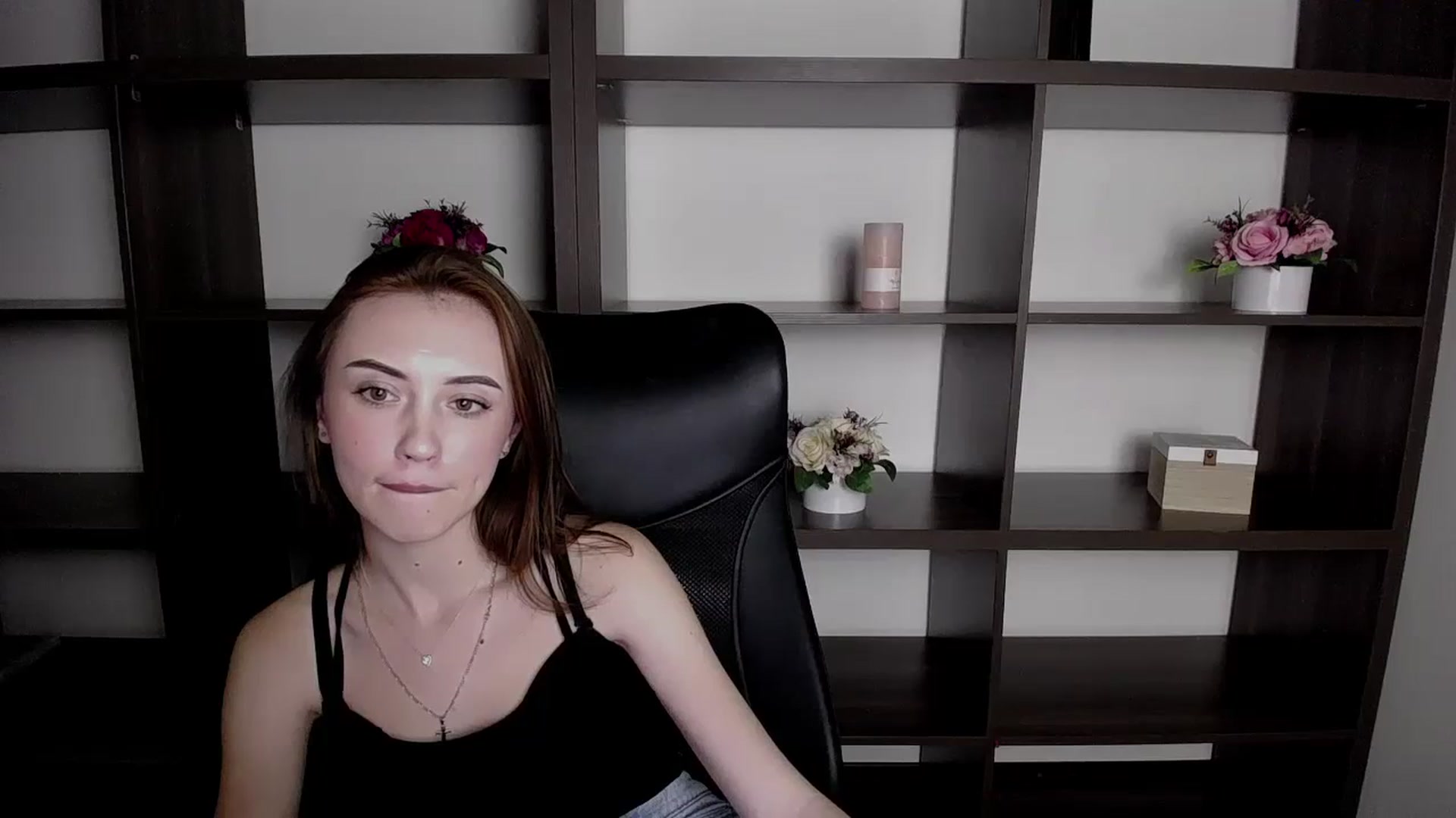 Gallery image thumbnail from Nikonara_'s myfreecams stream on, 11/22/2023, 15:26 image 2 of 20