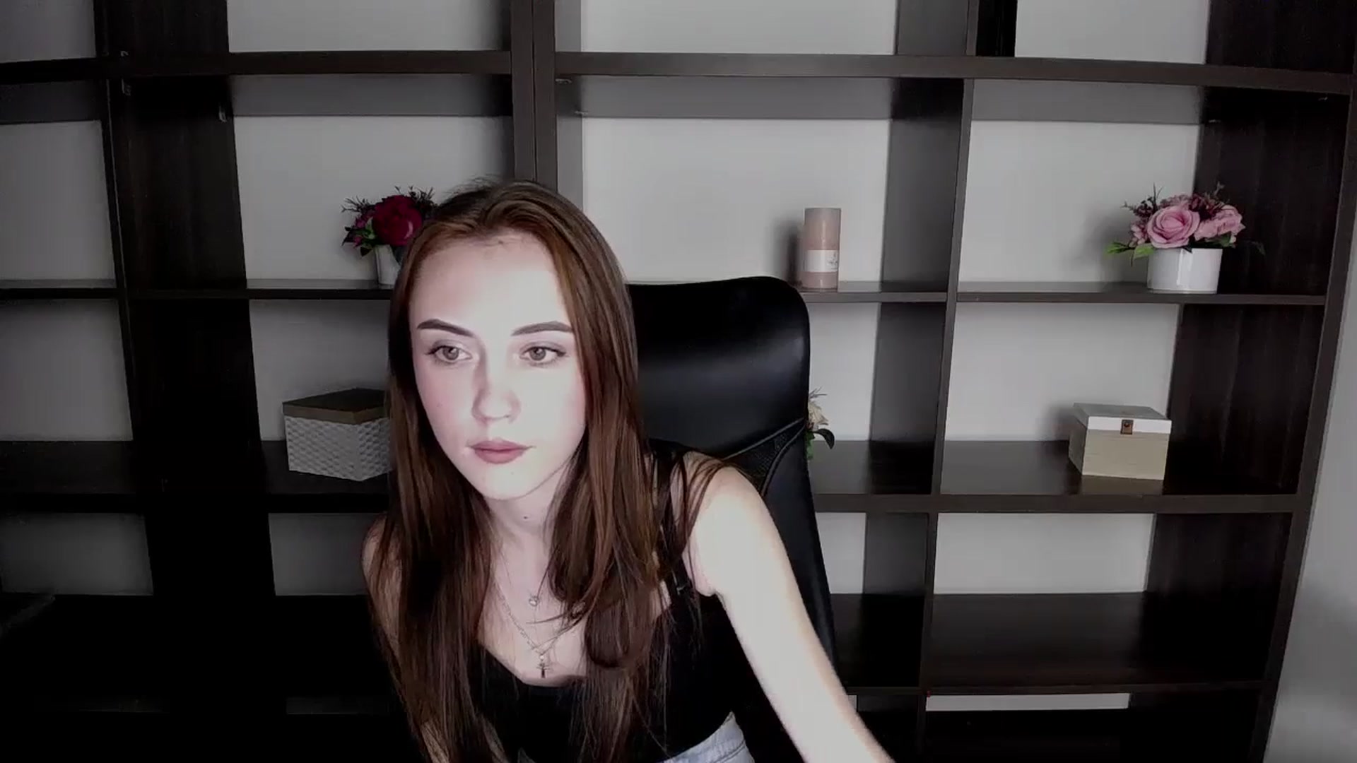 Gallery image thumbnail from Nikonara_'s myfreecams stream on, 11/22/2023, 15:26 image 18 of 20