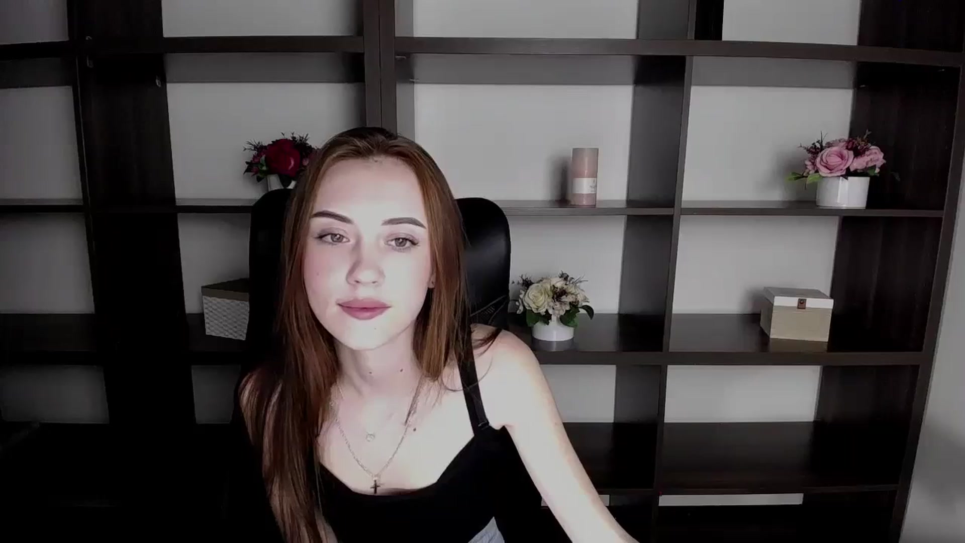 Gallery image thumbnail from Nikonara_'s myfreecams stream on, 11/22/2023, 15:26 image 5 of 20