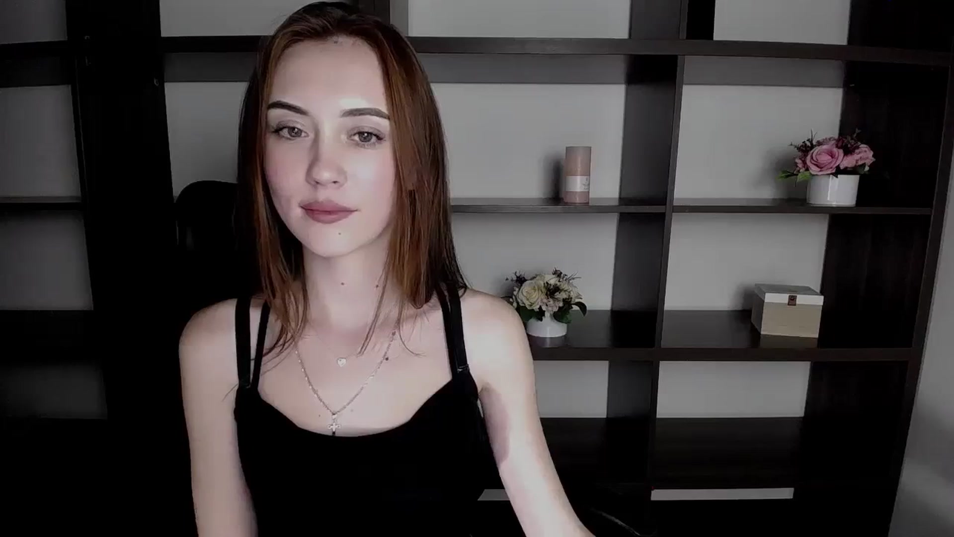 Gallery image thumbnail from Nikonara_'s myfreecams stream on, 11/22/2023, 15:26 image 6 of 20