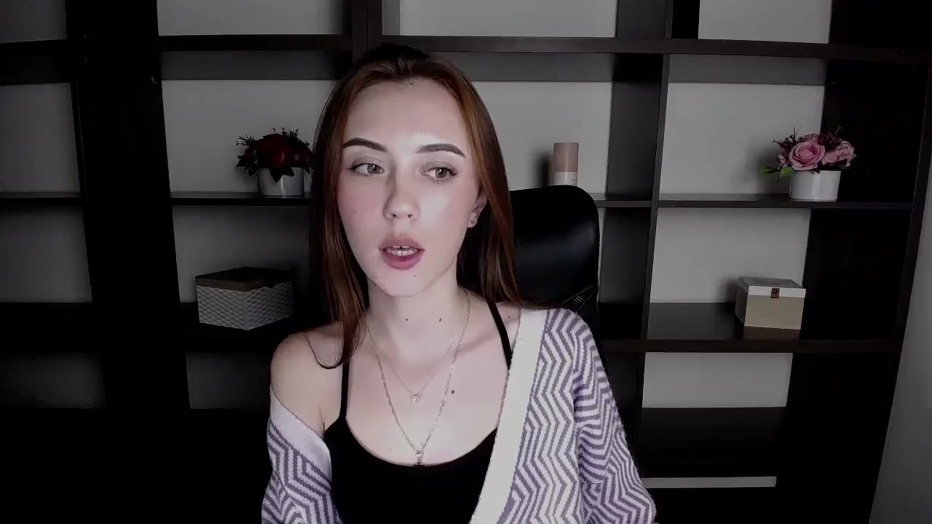 Gallery image thumbnail from Nikonara_'s myfreecams stream on, 11/22/2023, 16:25 image 9 of 20