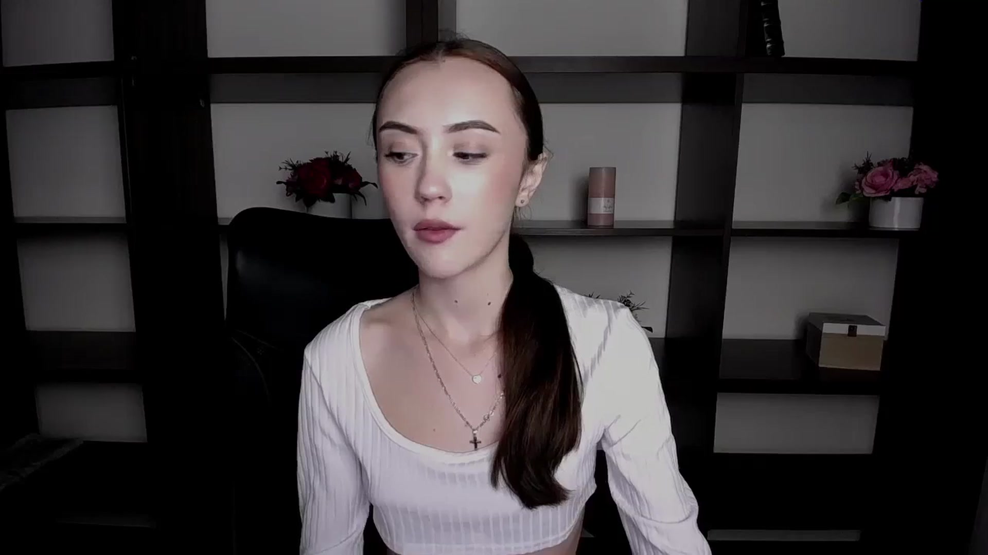 Gallery image thumbnail from Nikonara_'s myfreecams stream on, 11/24/2023, 13:50 image 5 of 20