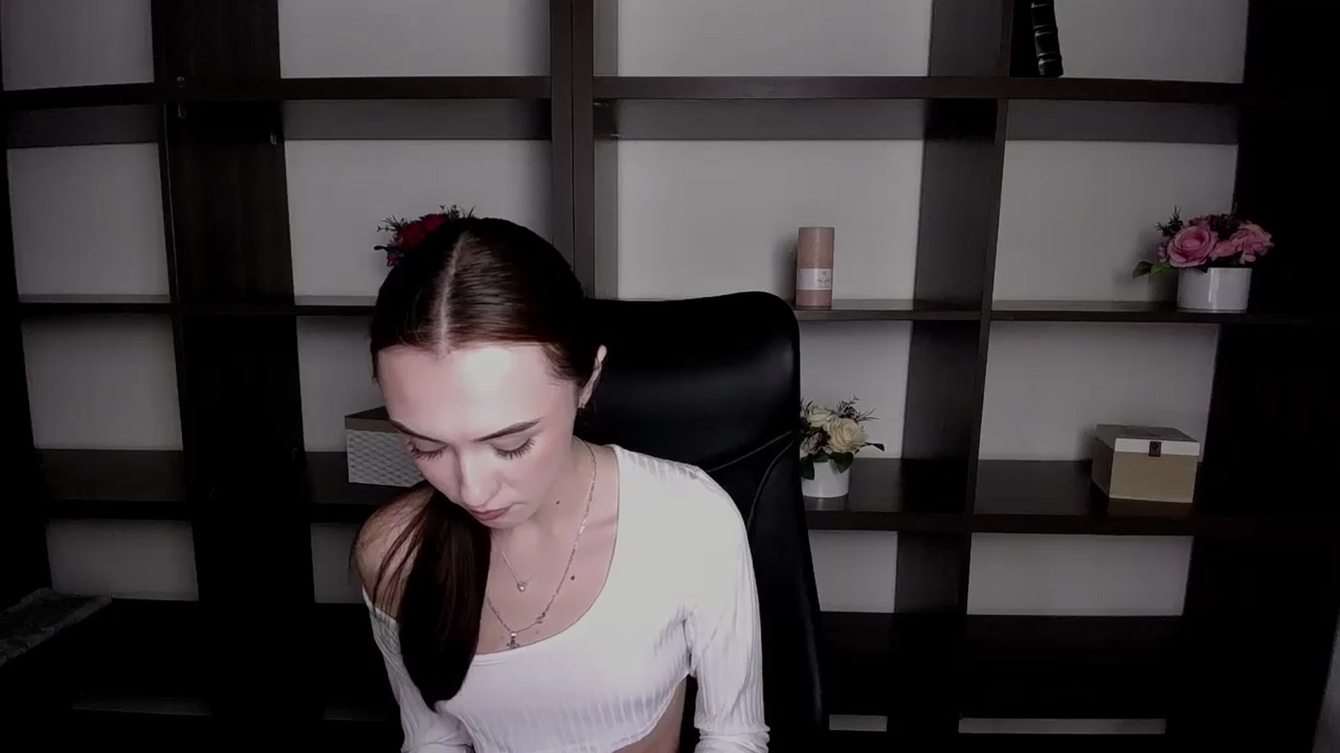 Gallery image thumbnail from Nikonara_'s myfreecams stream on, 11/24/2023, 13:50 image 11 of 20