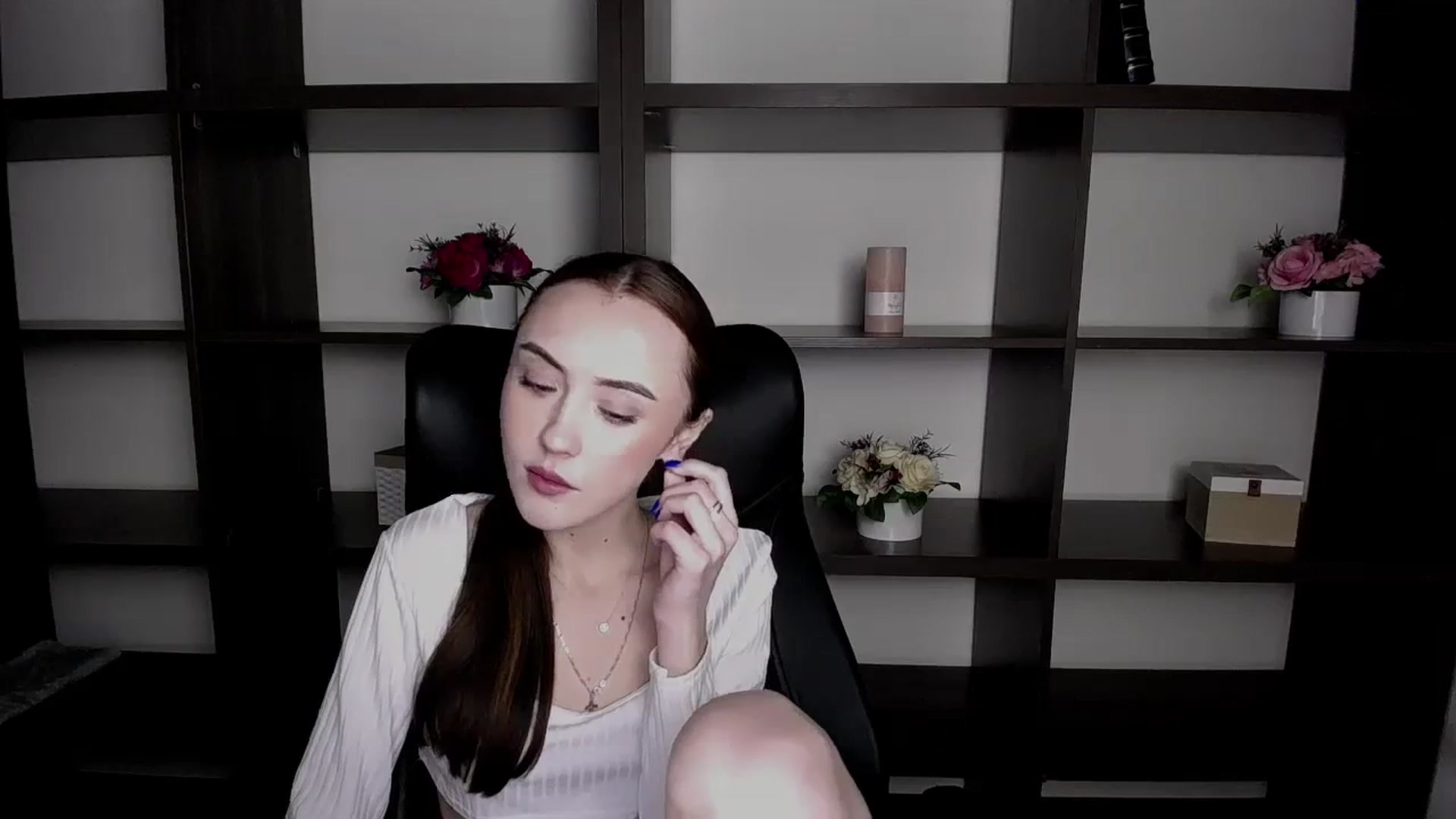 Gallery image thumbnail from Nikonara_'s myfreecams stream on, 11/24/2023, 14:47 image 4 of 20