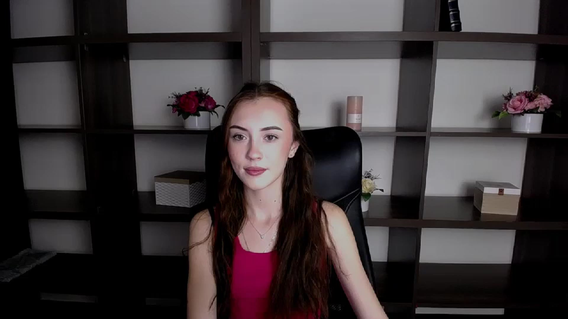 Gallery image thumbnail from Nikonara_'s myfreecams stream on, 11/25/2023, 09:29 image 8 of 20