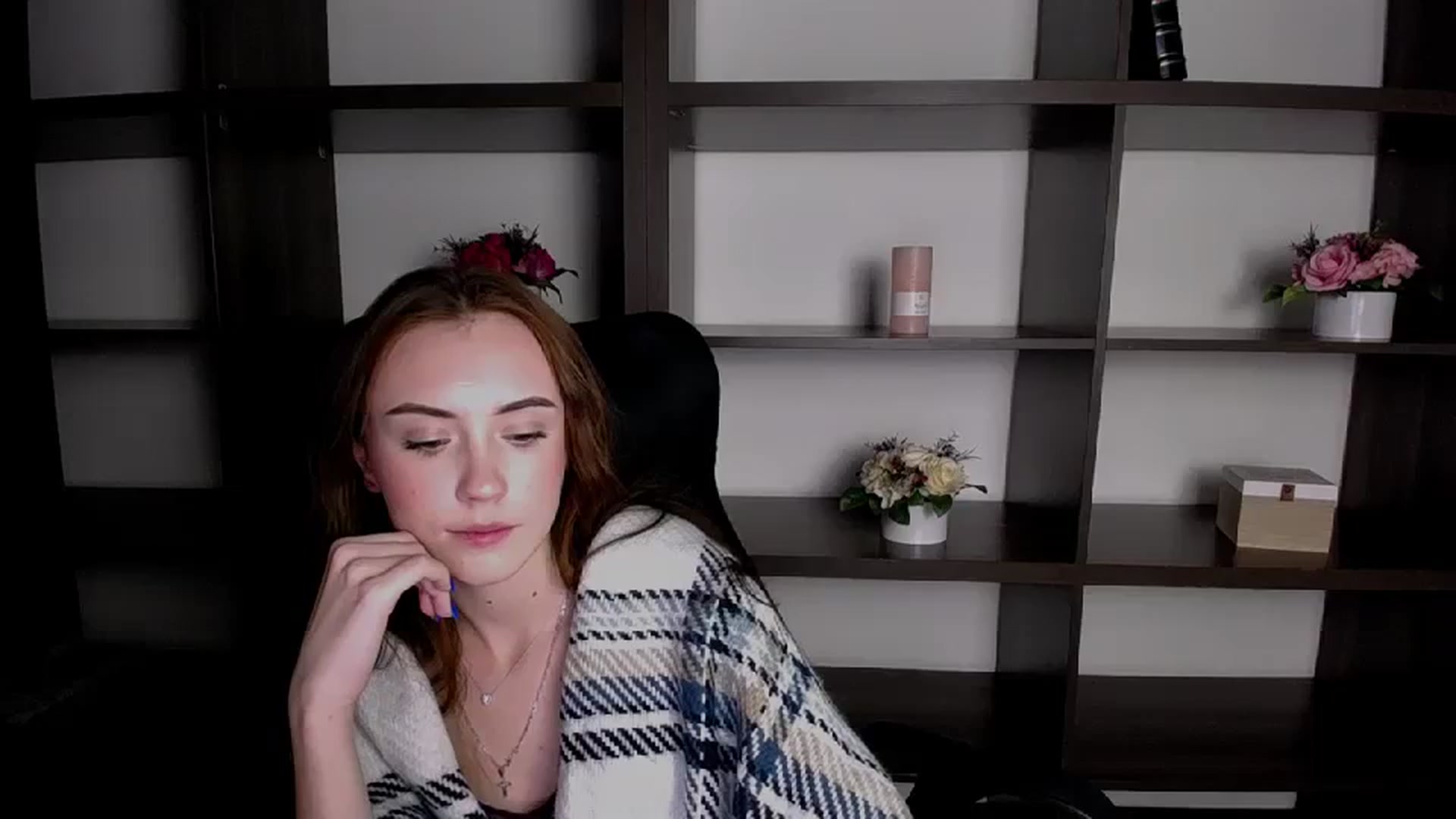 Gallery image thumbnail from Nikonara_'s myfreecams stream on, 11/25/2023, 13:34 image 20 of 20