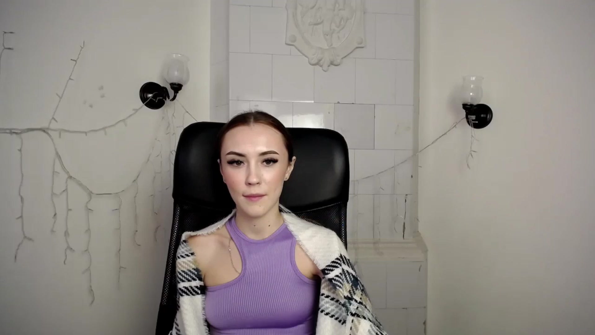 Gallery image thumbnail from Nikonara_'s myfreecams stream on, 11/27/2023, 12:30 image 20 of 20