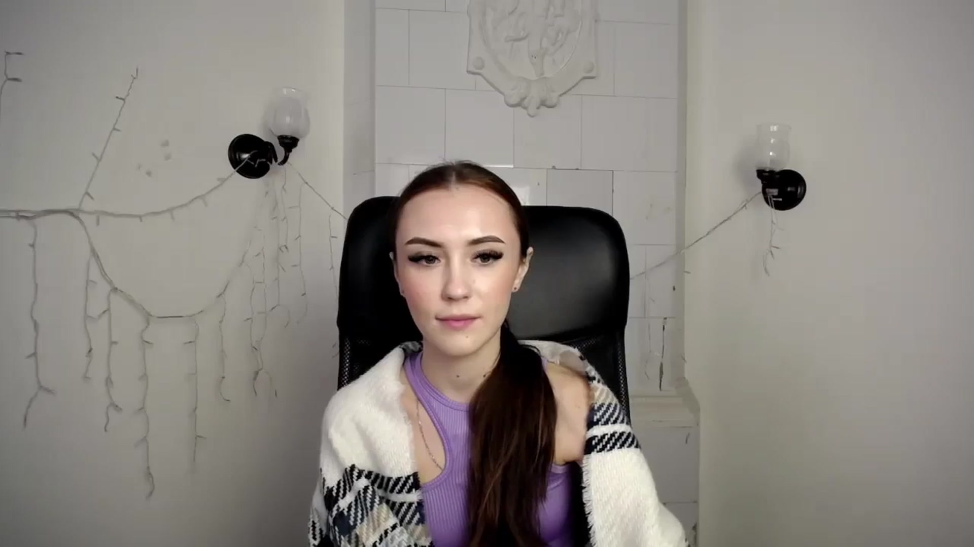 Gallery image thumbnail from Nikonara_'s myfreecams stream on, 11/27/2023, 12:30 image 4 of 20