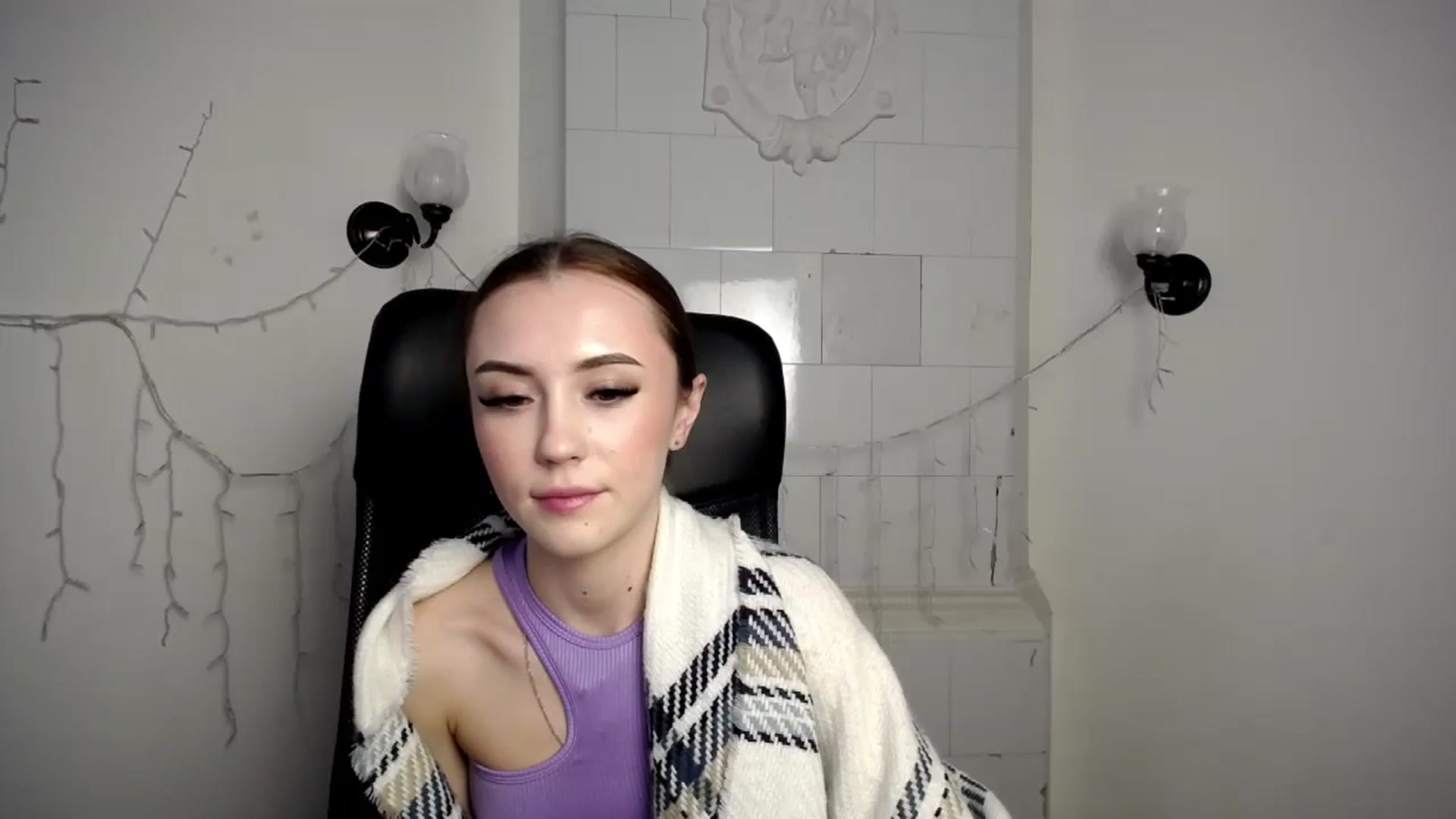 Gallery image thumbnail from Nikonara_'s myfreecams stream on, 11/27/2023, 13:08 image 1 of 20