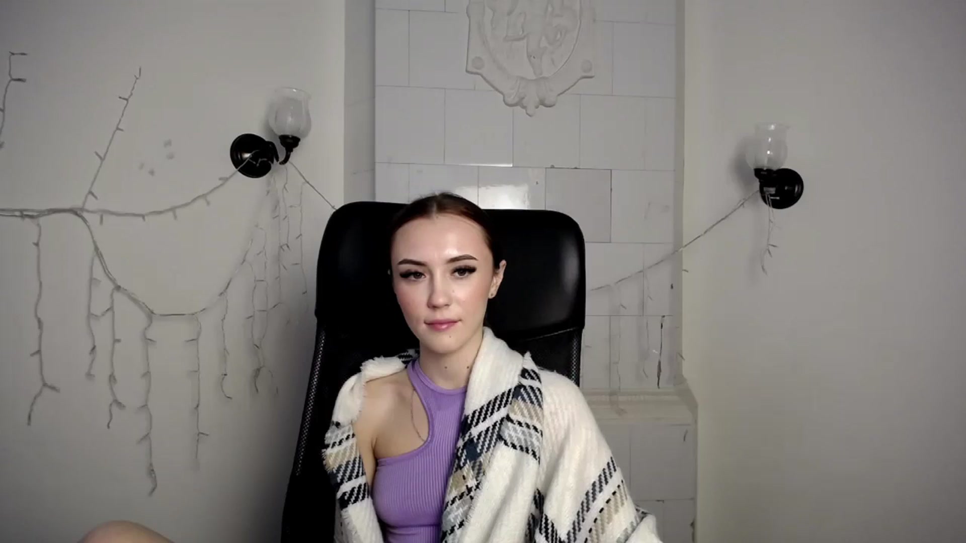 Gallery image thumbnail from Nikonara_'s myfreecams stream on, 11/27/2023, 13:08 image 2 of 20