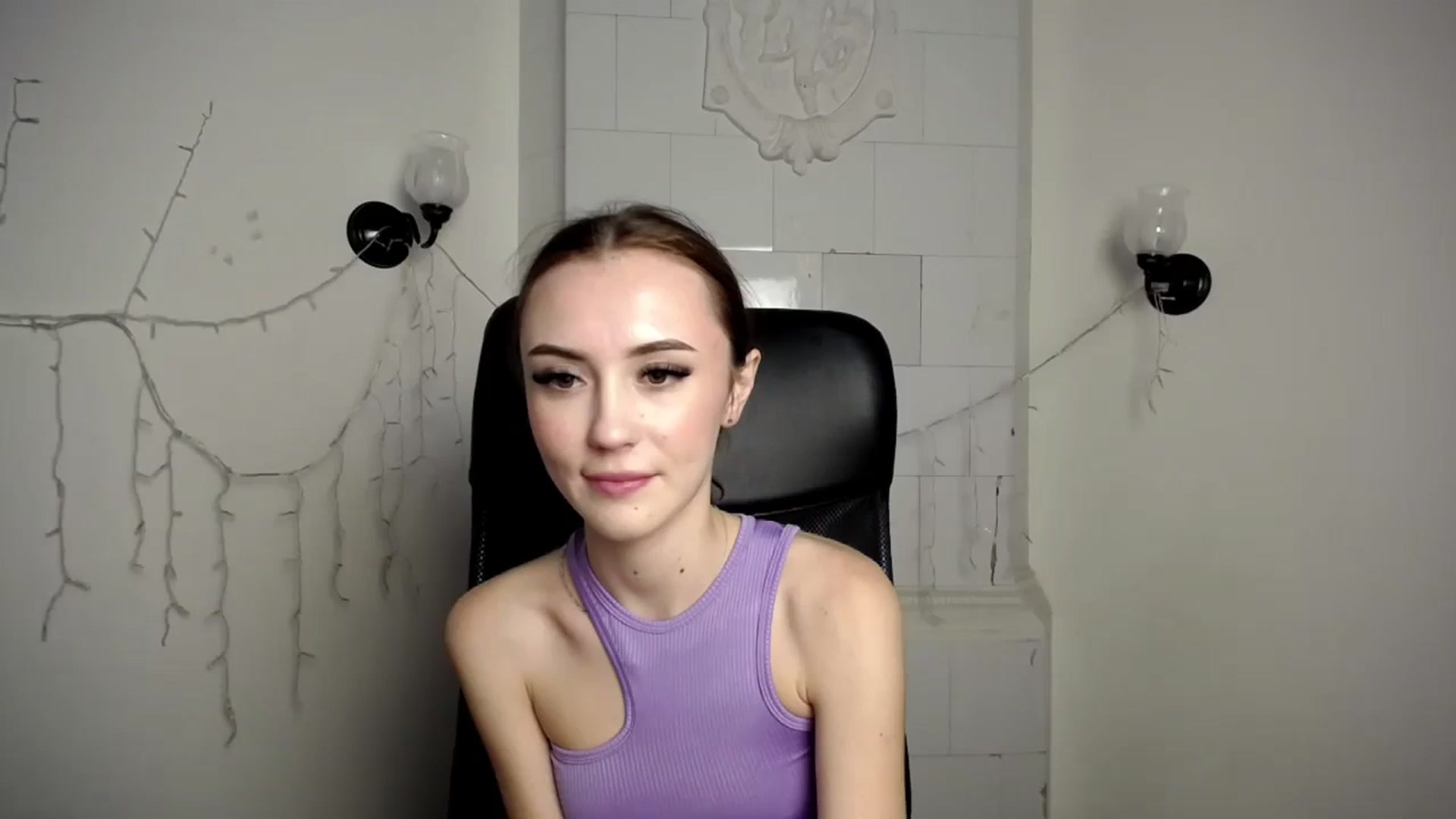 Gallery image thumbnail from Nikonara_'s myfreecams stream on, 11/27/2023, 14:03 image 11 of 20