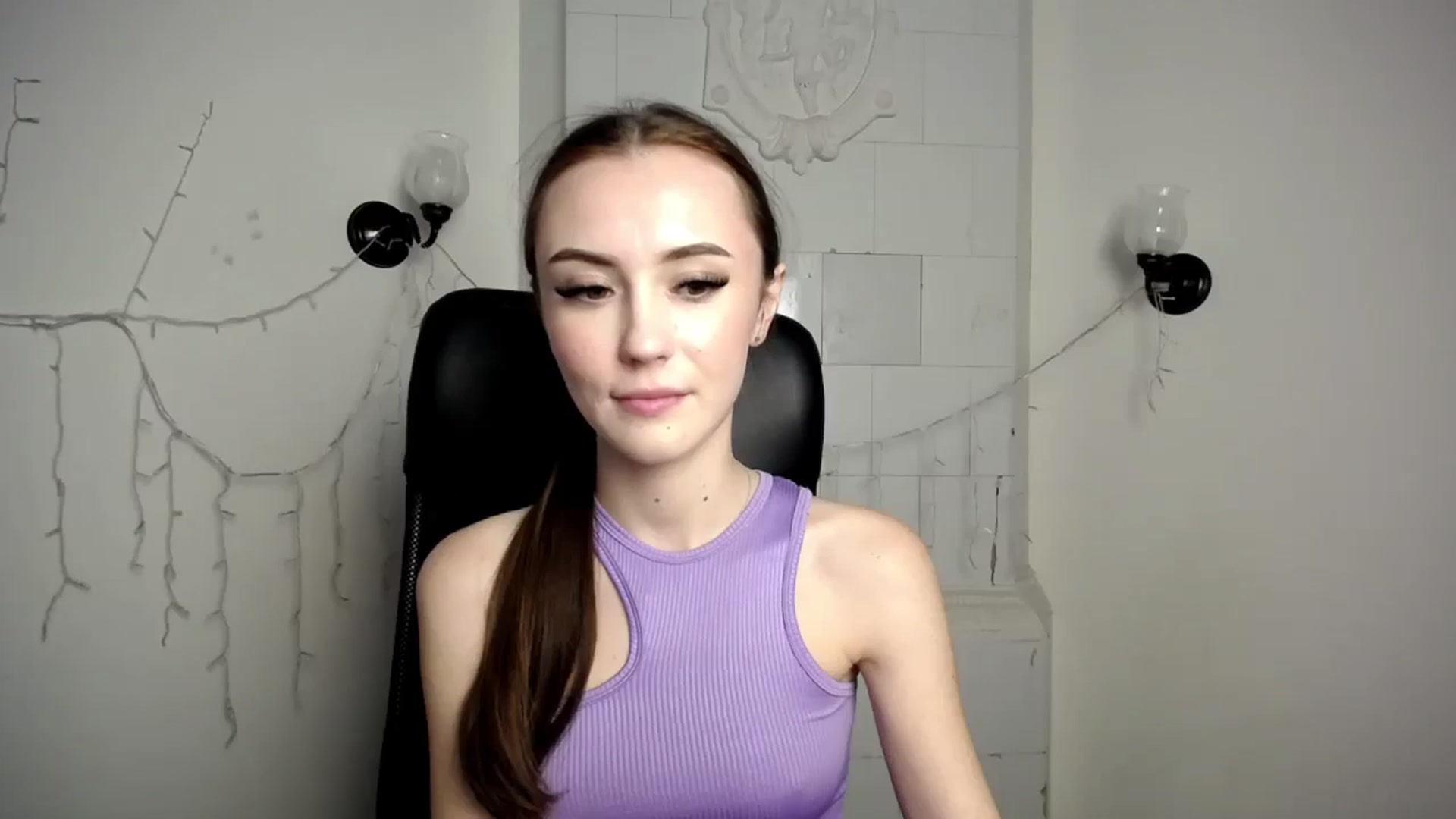 Gallery image thumbnail from Nikonara_'s myfreecams stream on, 11/27/2023, 14:03 image 8 of 20